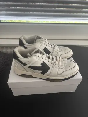 OFF-WHITE Out of Office Sneaker | LOOP Marketplace