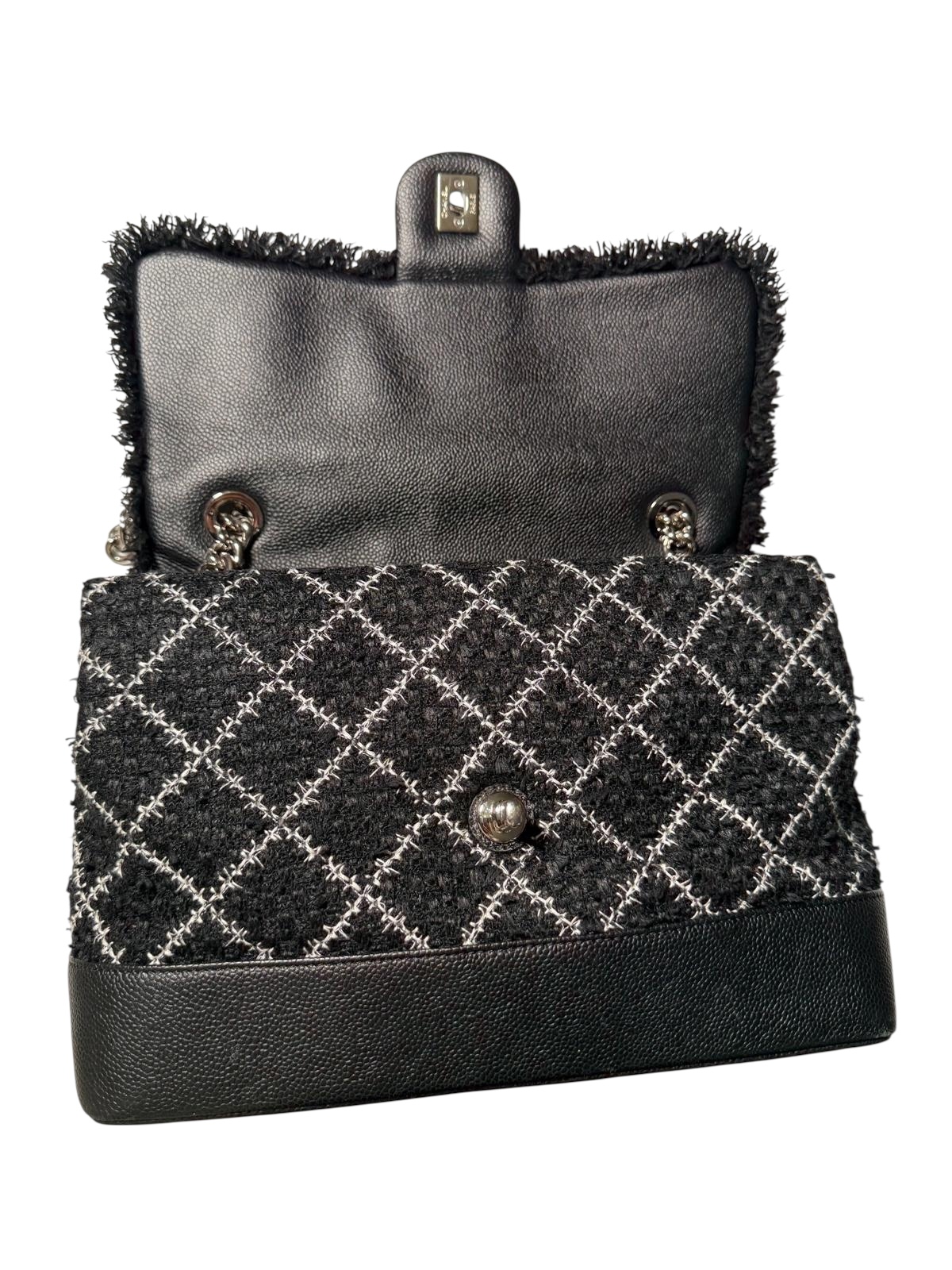 Chanel bag | LOOP Marketplace