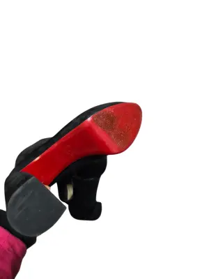 CHRISTIAN LOUBOUTIN  Stiefelette | LOOP-Marktplatz