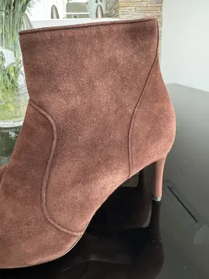 DOLCE & GABBANA Stiefelette | LOOP-Marktplatz