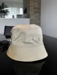 PRADA Re Nylon Fischerhut/ Bucket Hat