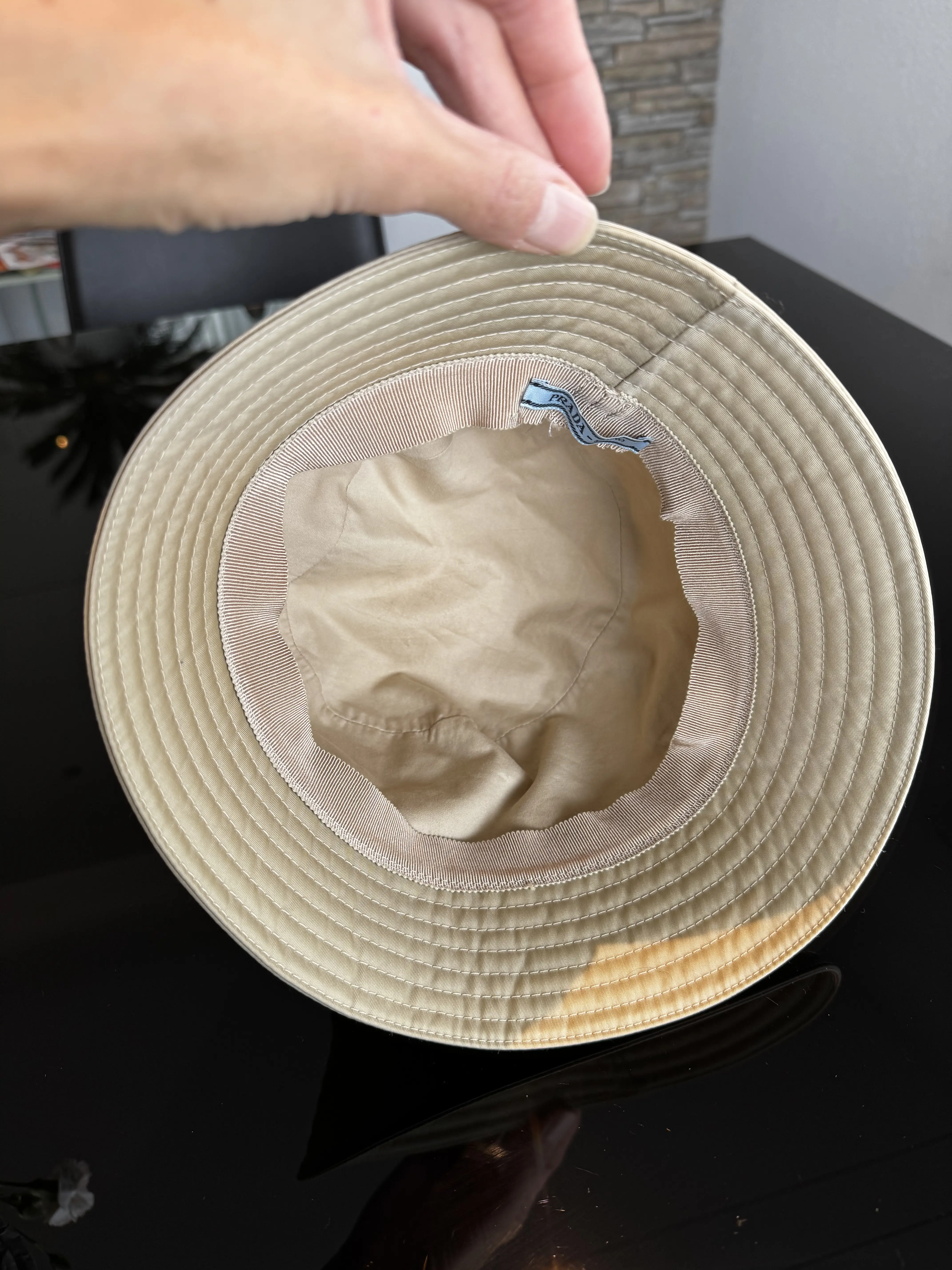 PRADA Re Nylon Fischerhut/ Bucket Hat | LOOP-Marktplatz