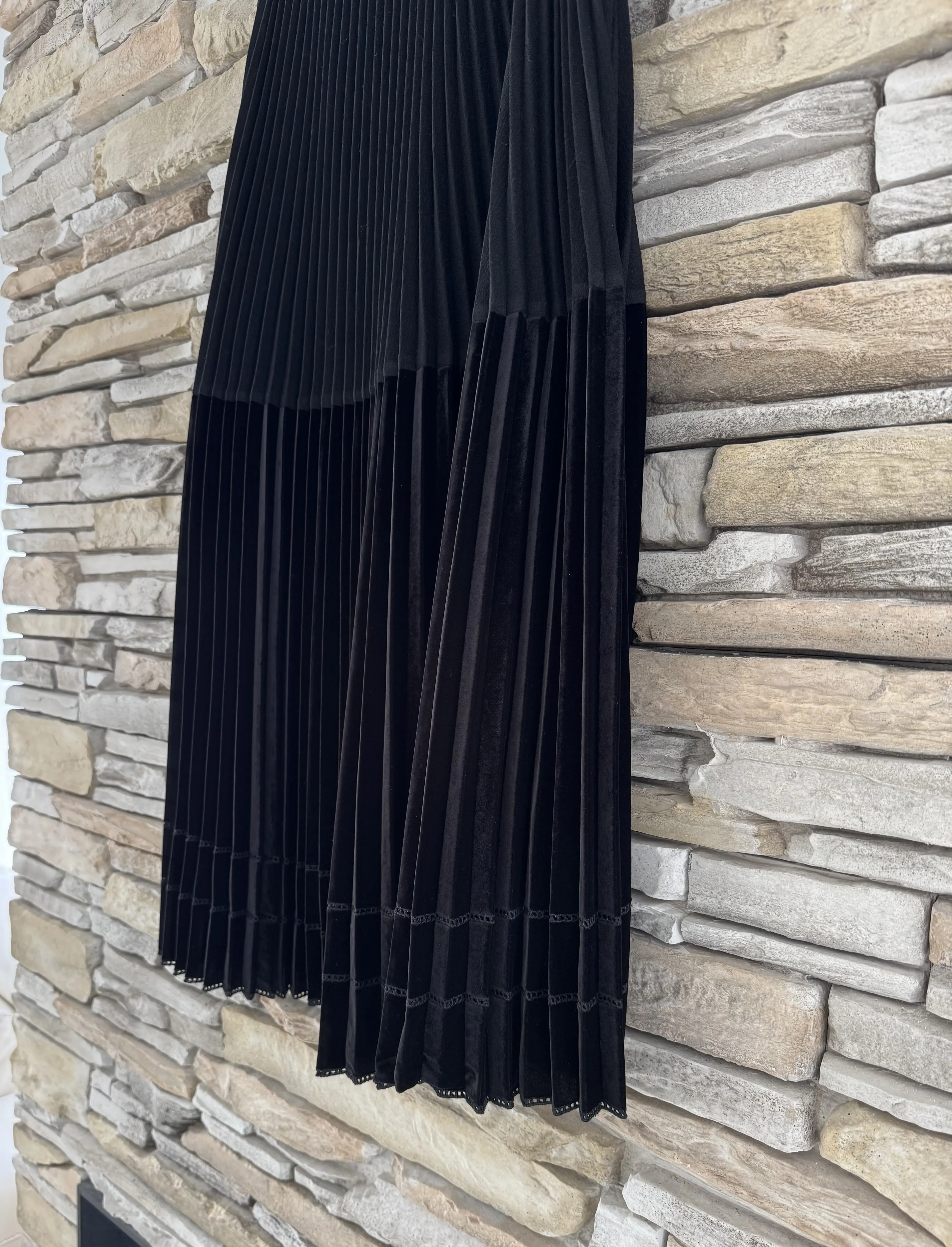 TWINSET Plissee Jupe | LOOP-Marktplatz