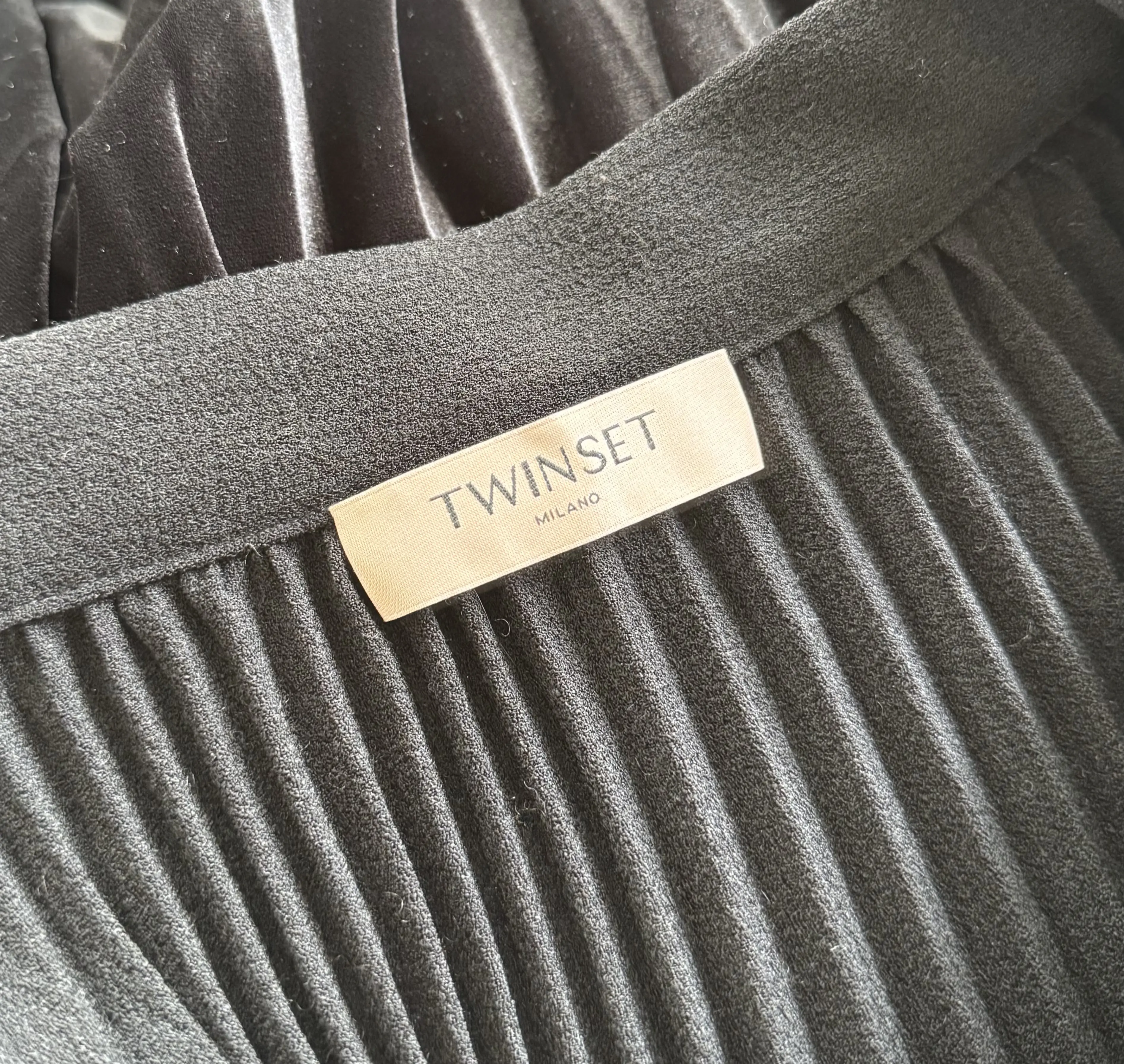 TWINSET Plissee Jupe | LOOP-Marktplatz