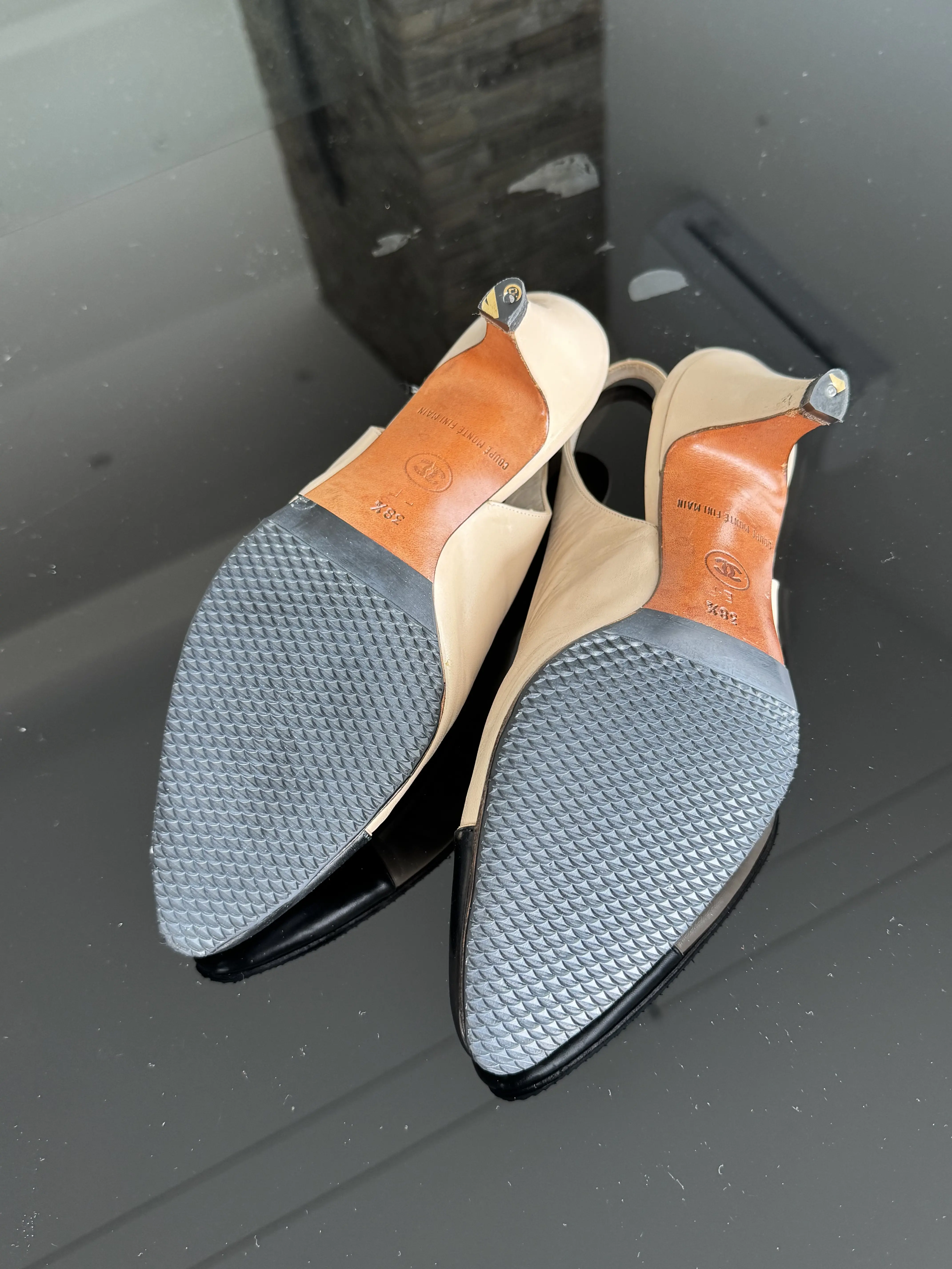 CHANEL Slingbacks | LOOP-Marktplatz