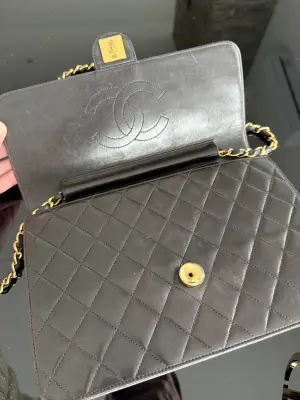 CHANEL Single flap Brown | LOOP-Marktplatz