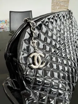 Große Chanel Bowling Tasche | LOOP Marketplace