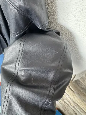 GIANFRANCO FERRE Lederjacke | LOOP-Marktplatz