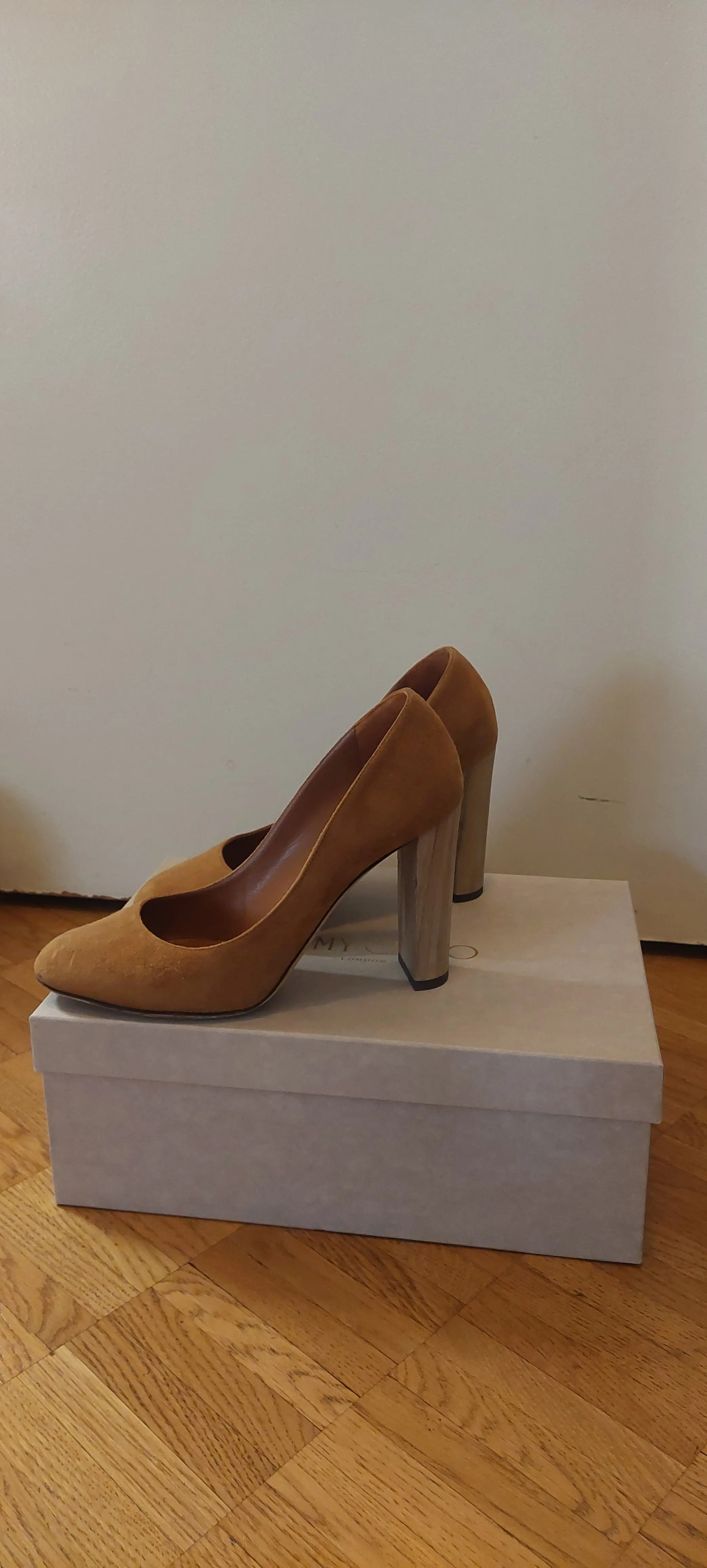 JIMMY CHOO LARIA 100 / CANYON | LOOP-Marktplatz