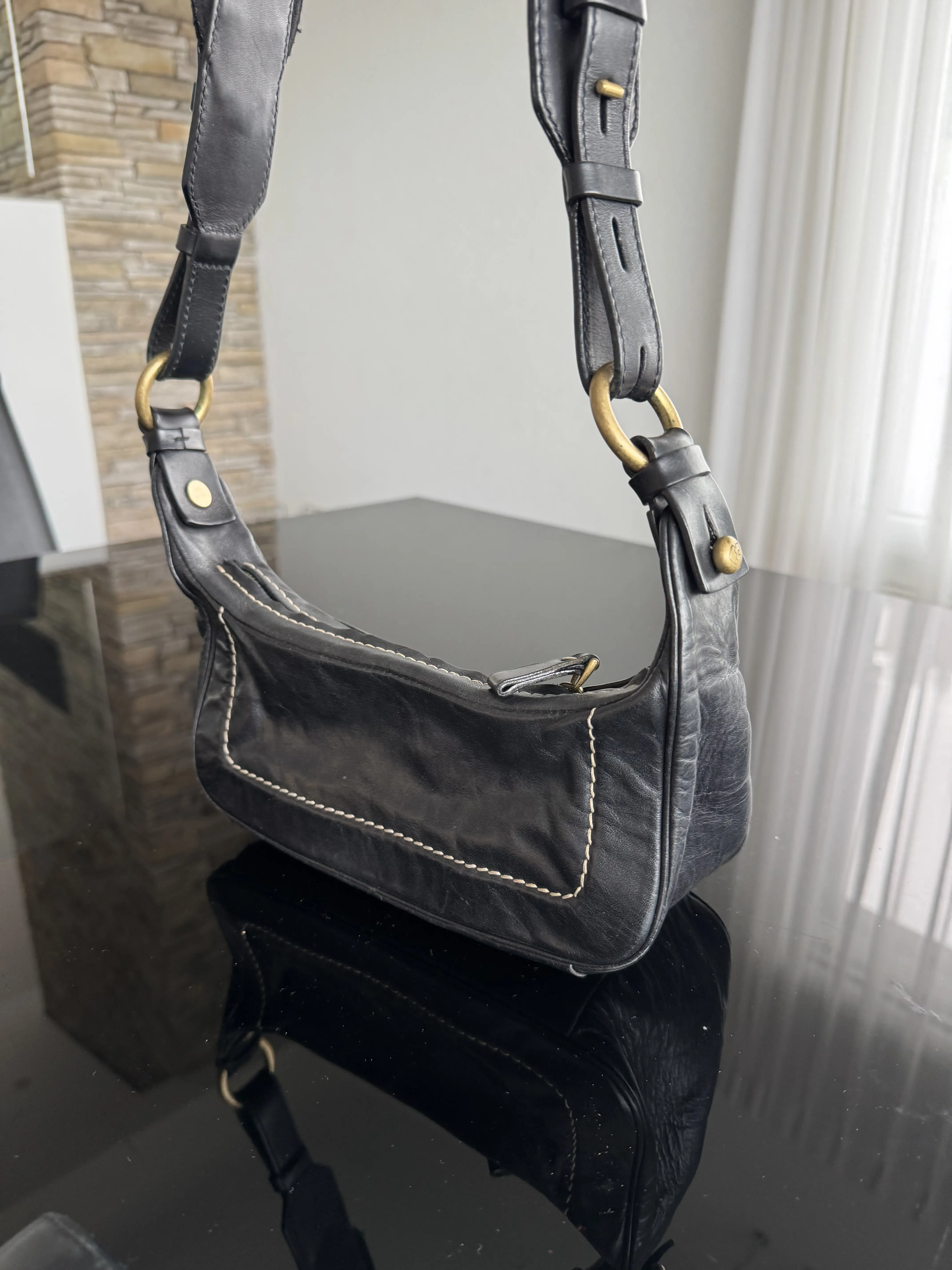 BALLY Schultertasche + Portemonnaie | LOOP-Marktplatz