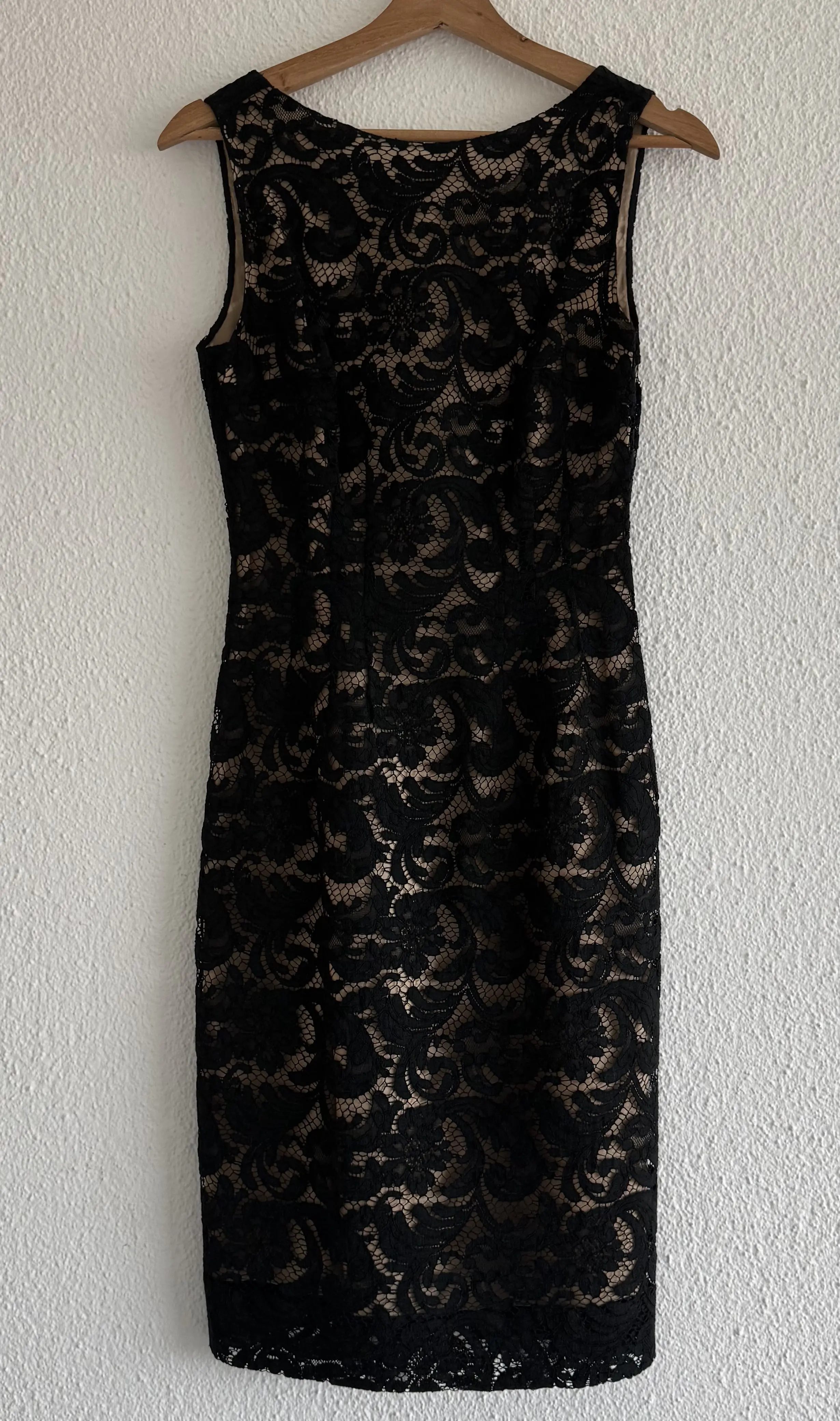 PRADA Kleid aus Spitze/ Stickerei | LOOP-Marktplatz