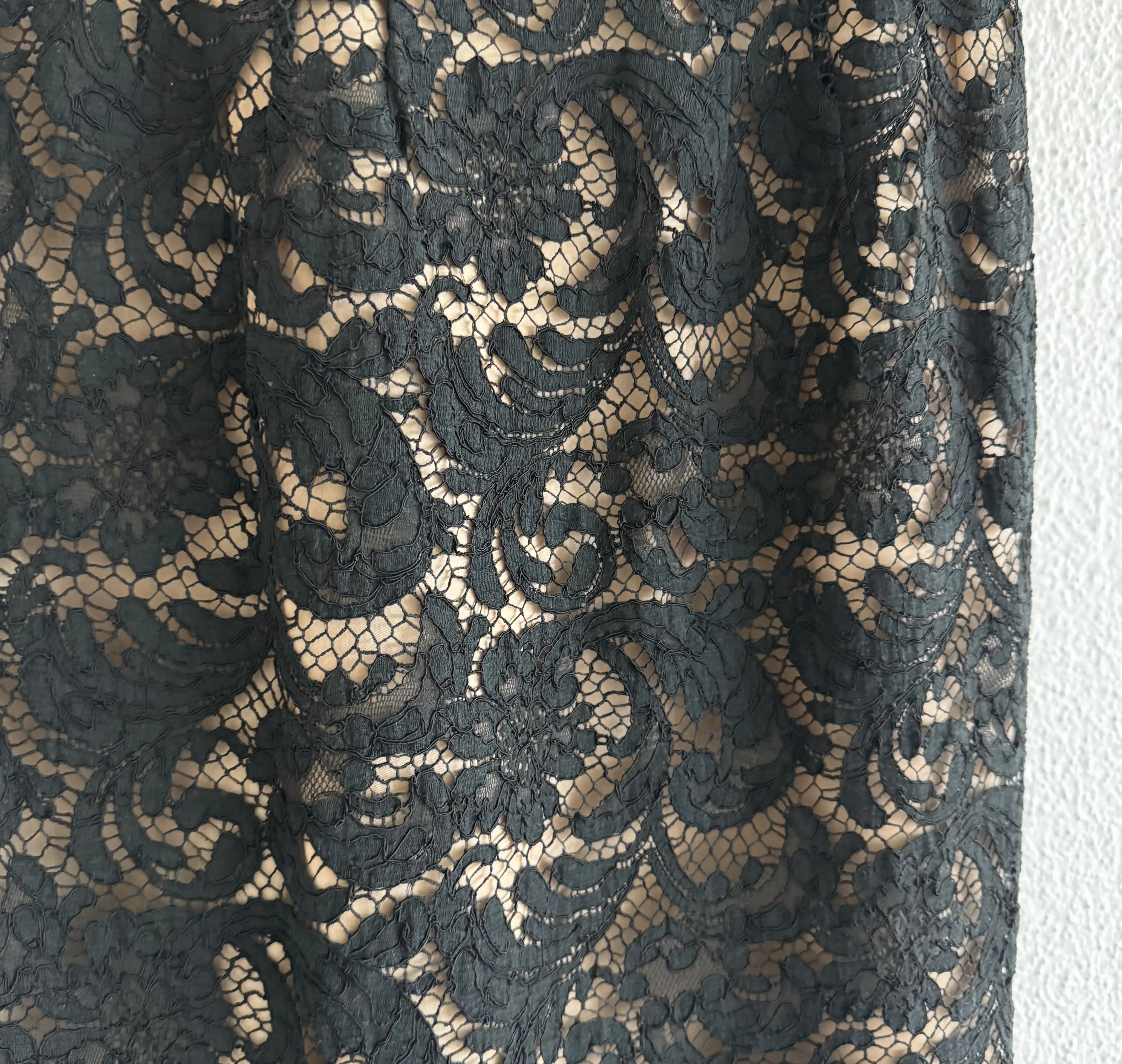 PRADA Kleid aus Spitze/ Stickerei | LOOP-Marktplatz