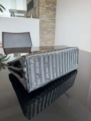 MOLLERUS Kelly Tasche | LOOP-Marktplatz