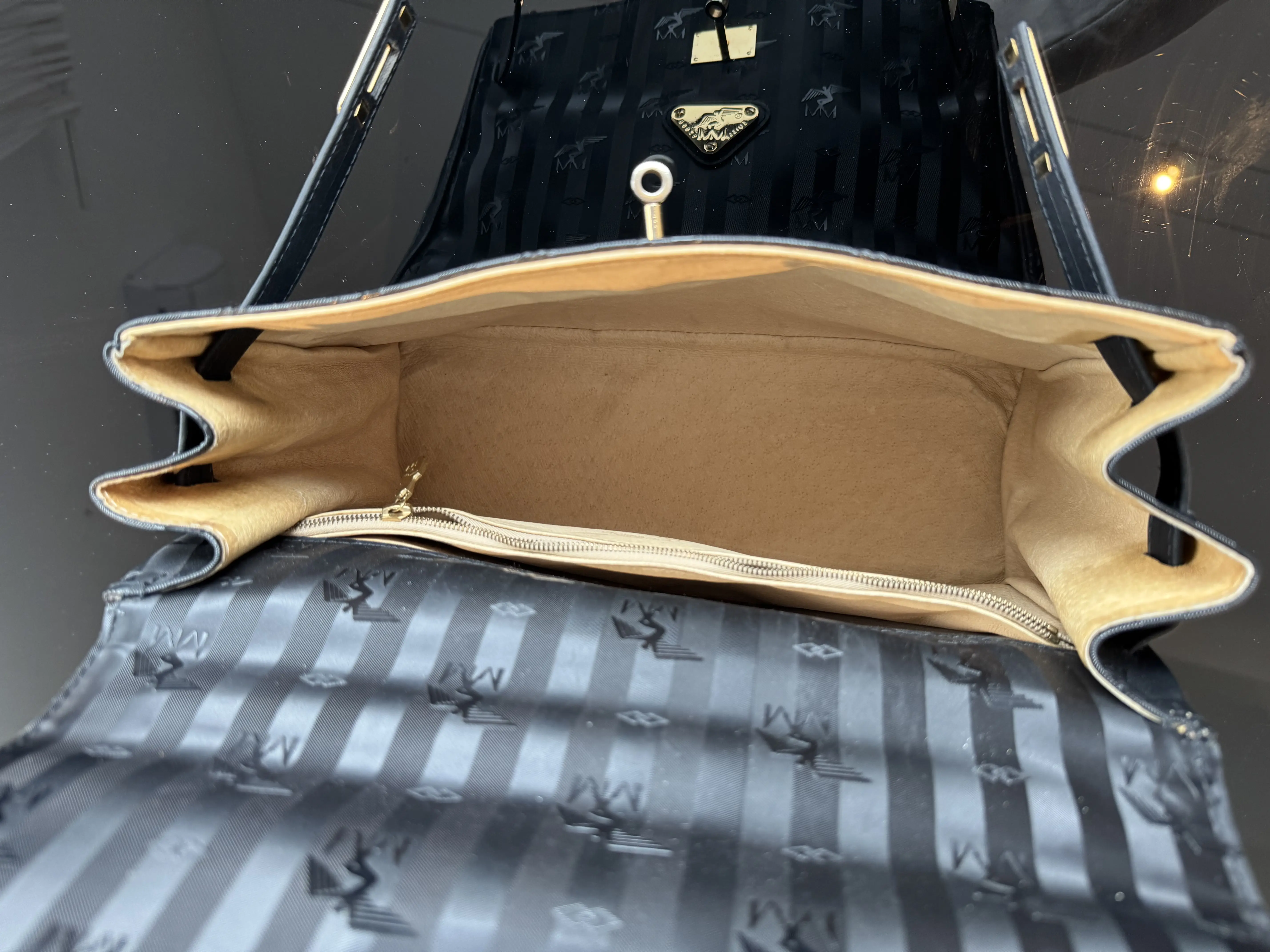 MOLLERUS Kelly Tasche | LOOP-Marktplatz