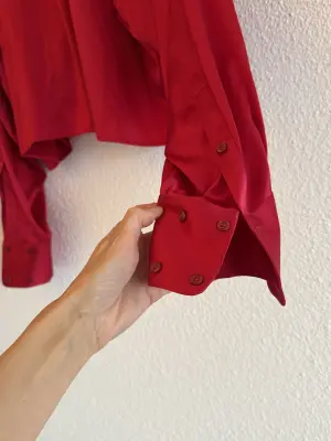 dMN Seidenbluse | LOOP-Marktplatz