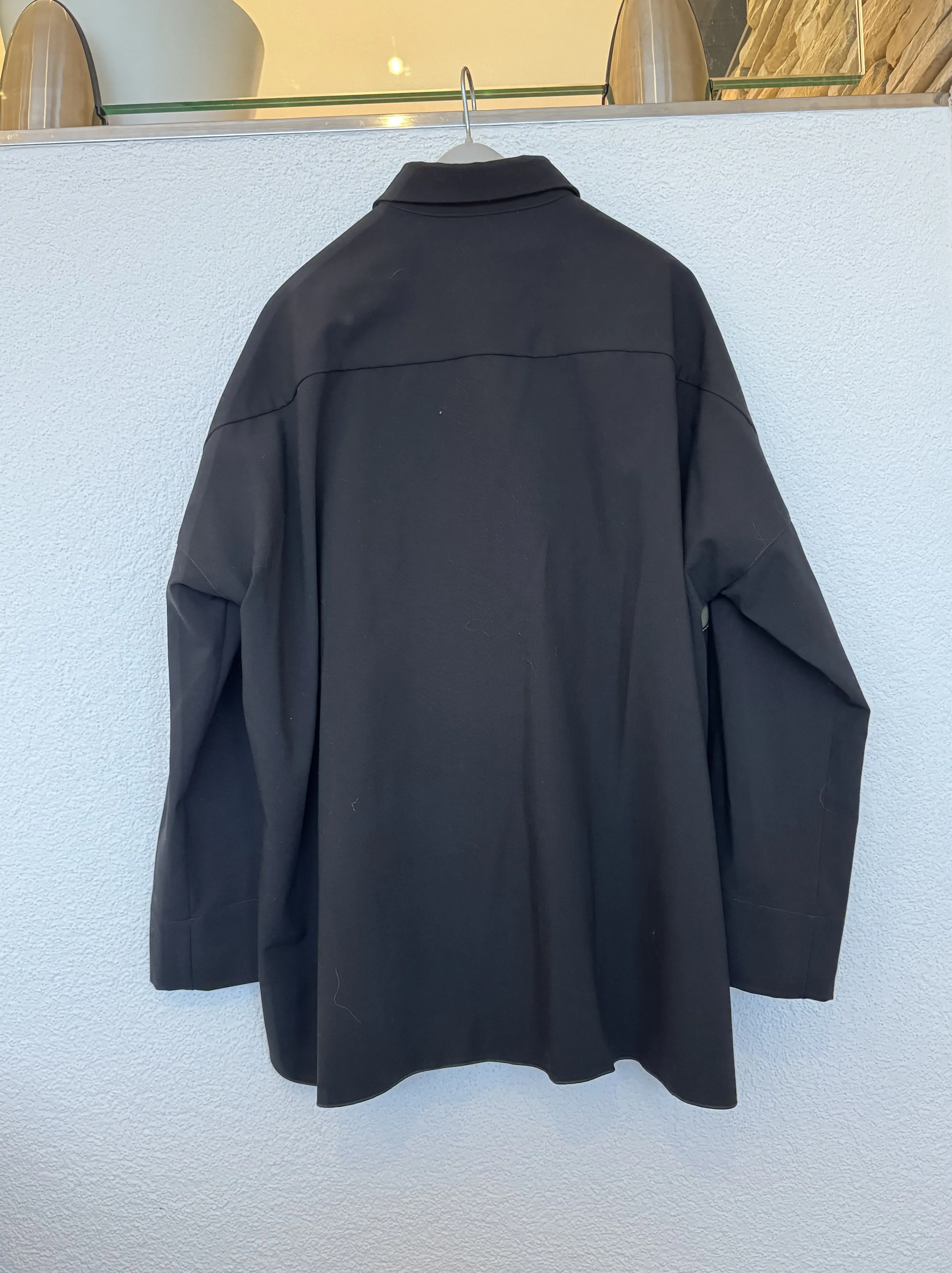 Shi.rt Milano oversized Bluse | LOOP-Marktplatz