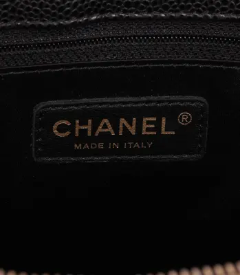 CHANEL GST Caviar Leder | LOOP Marketplace