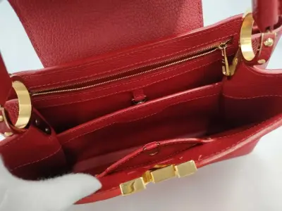 LOUIS VUITTON Capucines PM | LOOP Marketplace