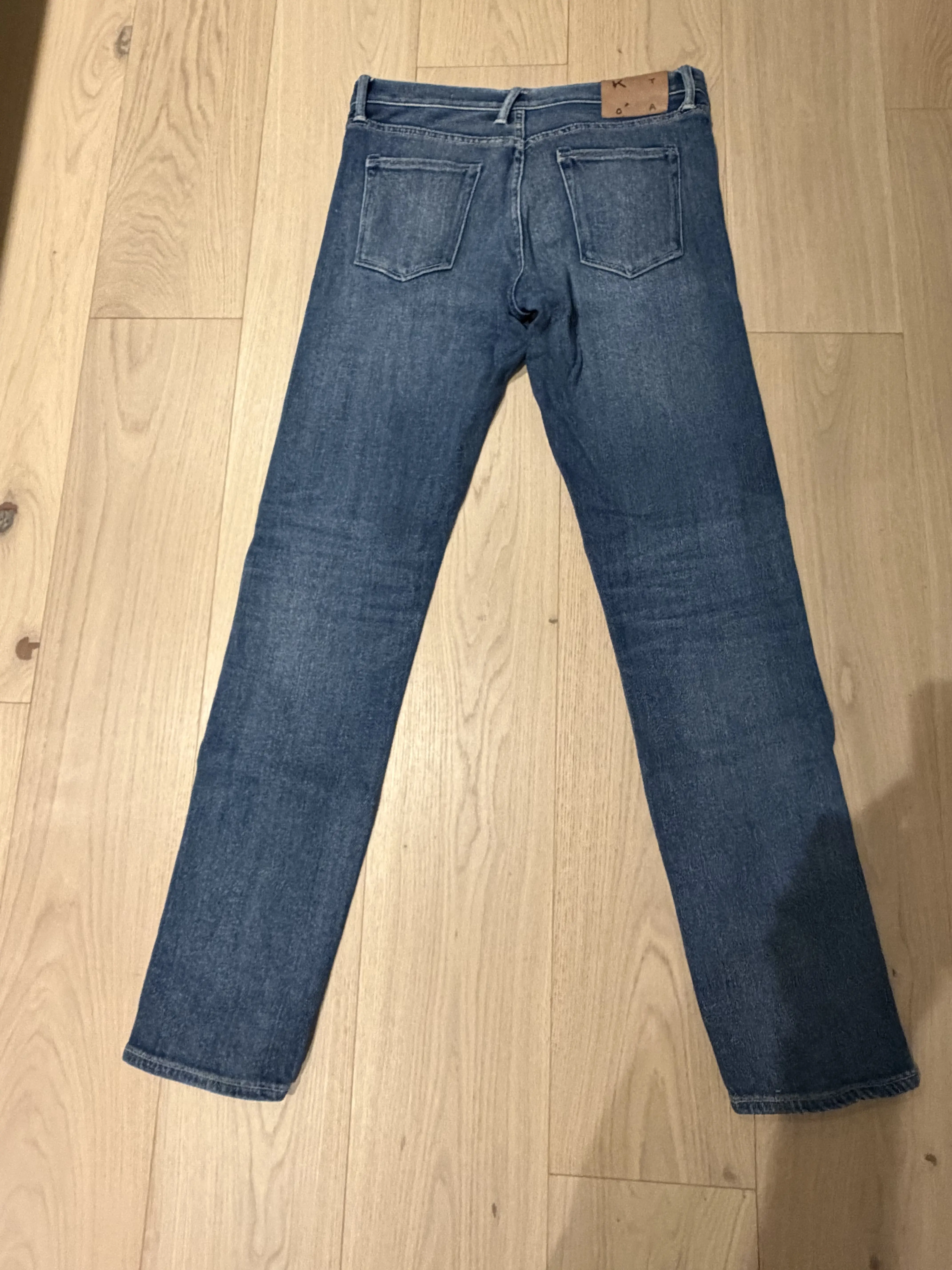 Hirocha KATO Jeans | LOOP-Marktplatz