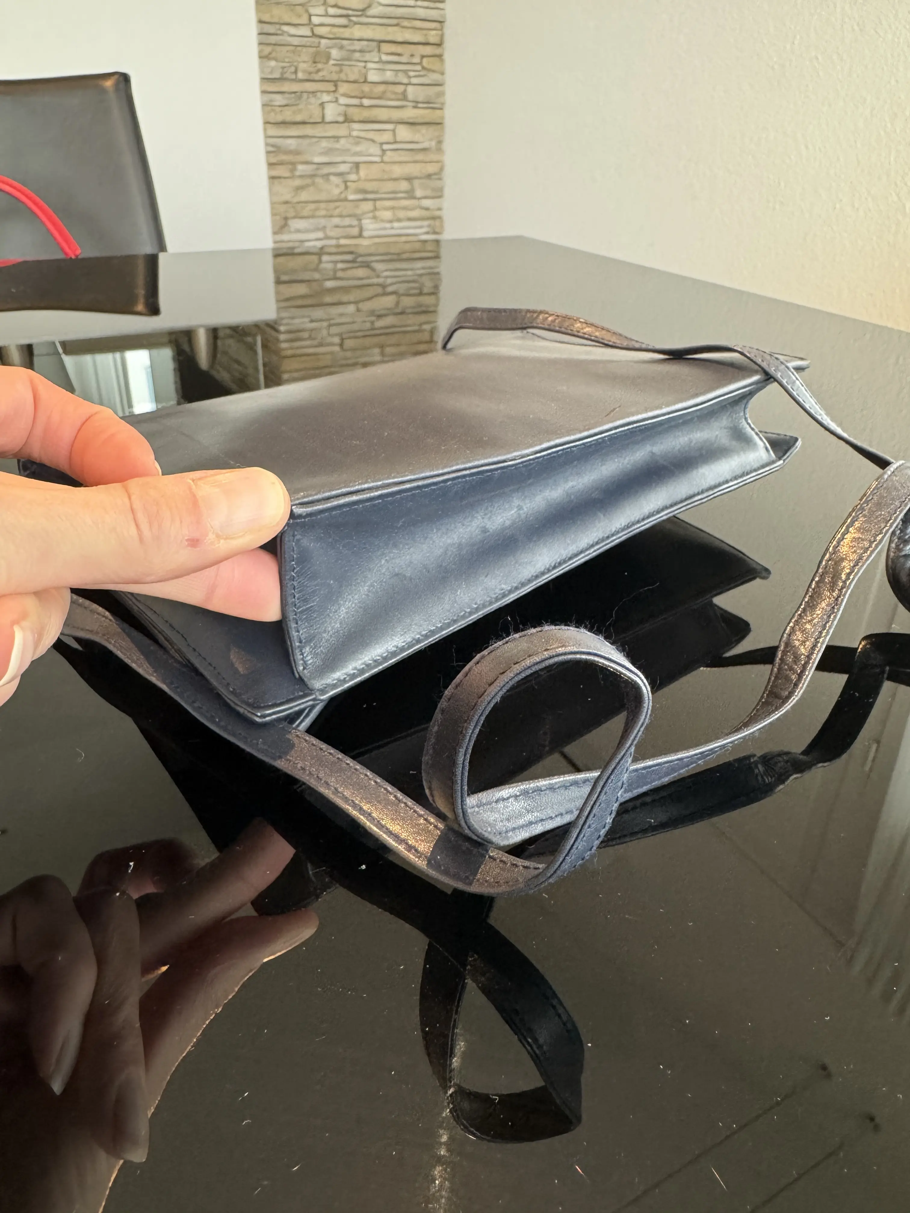 FENDI Vintage Umhängetasche | LOOP Marketplace