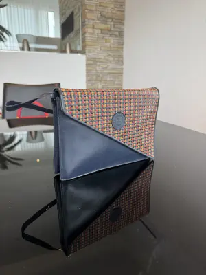 FENDI Vintage Umhängetasche | LOOP-Marktplatz