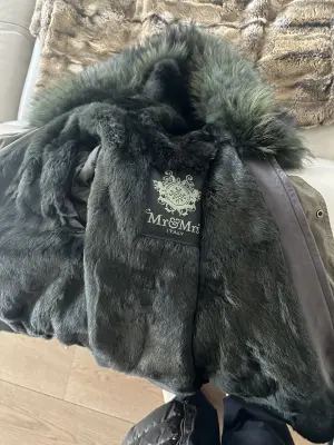 Mr & Mrs Italy fully fur lined parker | LOOP-Marktplatz