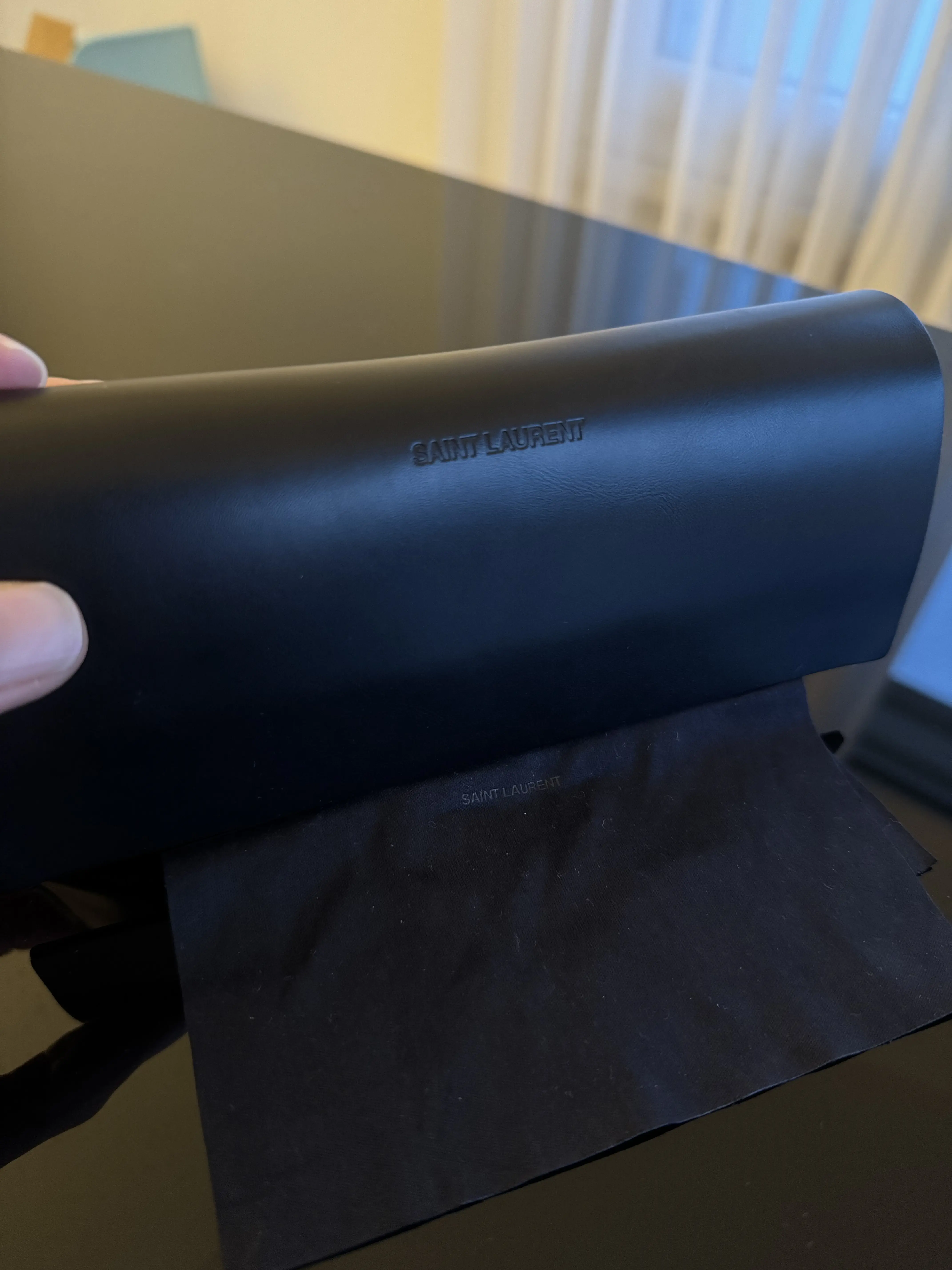 SAINT LAURENT Sonnenbrille | LOOP-Marktplatz