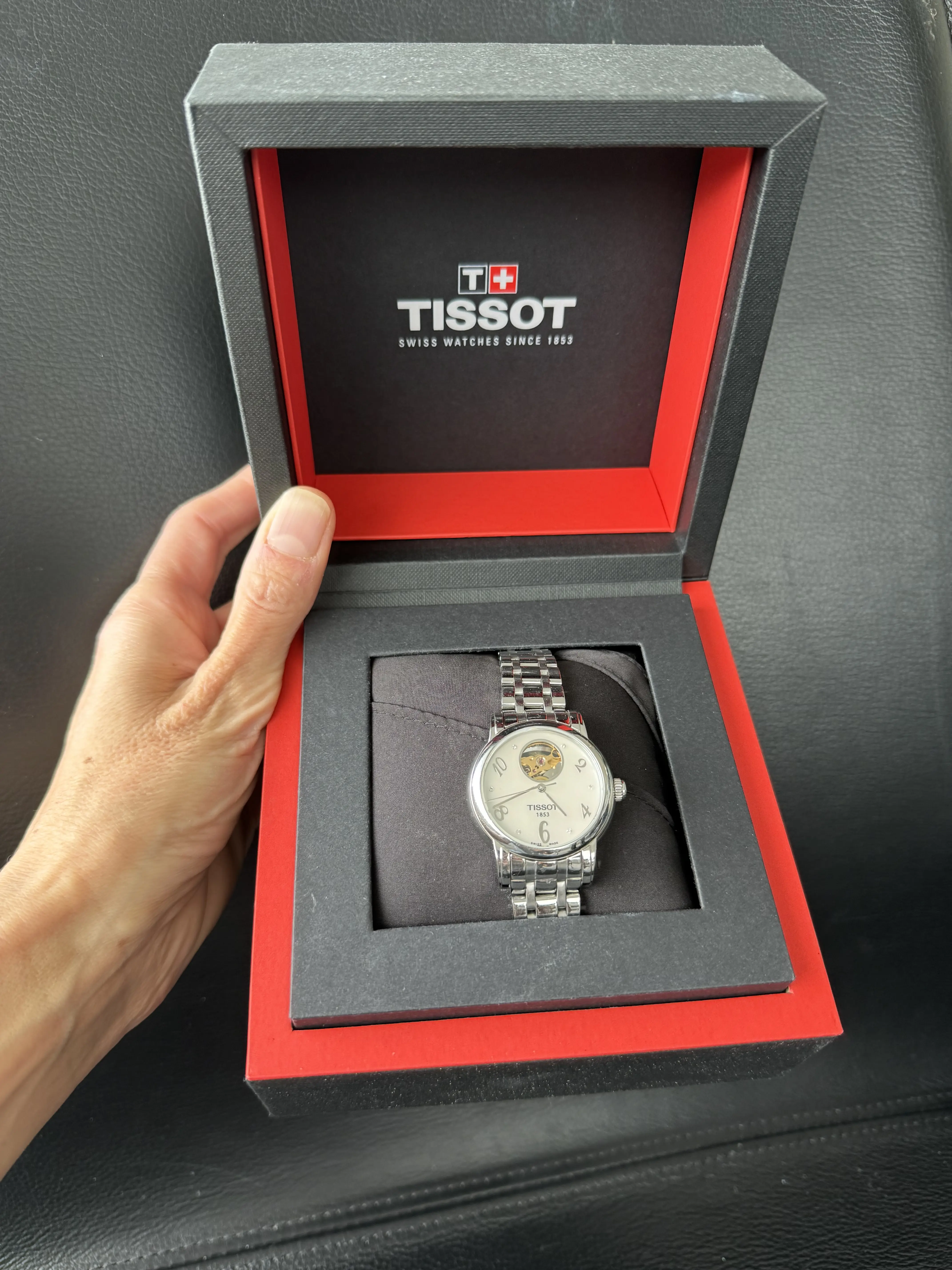 TISSOT Lady open heart mit Diamanten | LOOP-Marktplatz