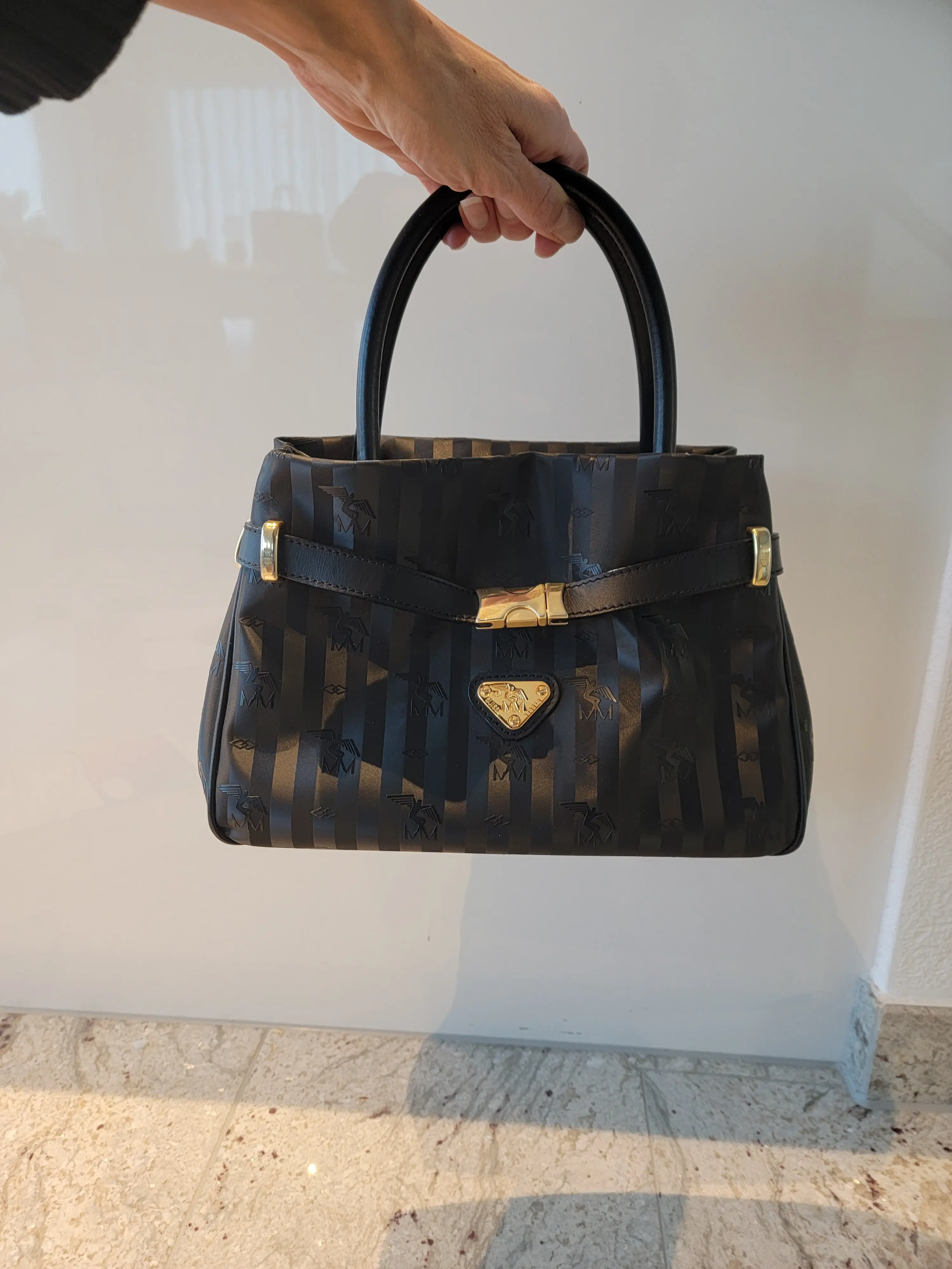 MOLLERUS kleine Handtasche | LOOP Marketplace