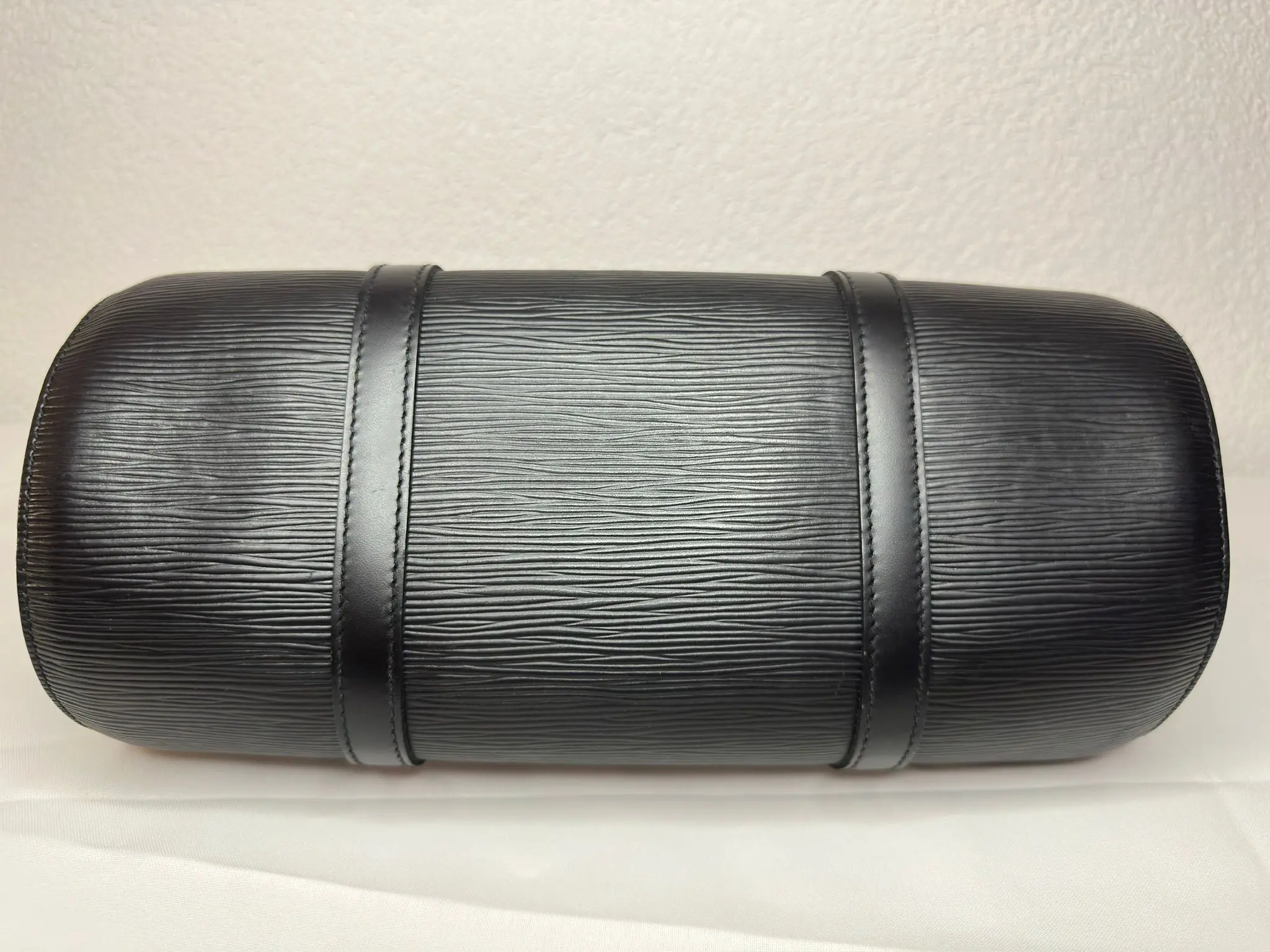 LOUIS VUITTON Soufflot Epi MI 1926 | LOOP-Marktplatz