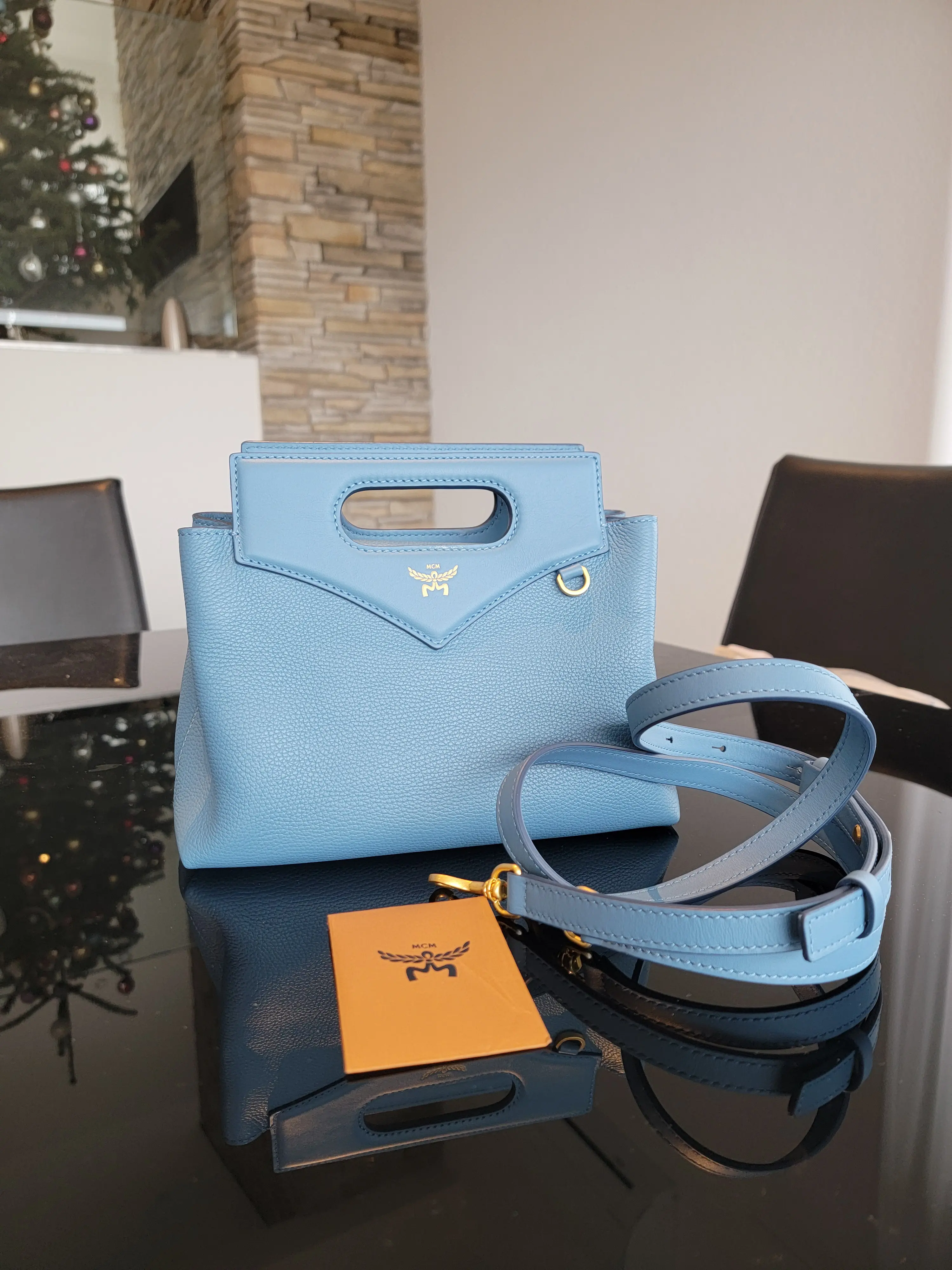 MCM Mini Soft Diamond Tote | LOOP-Marktplatz