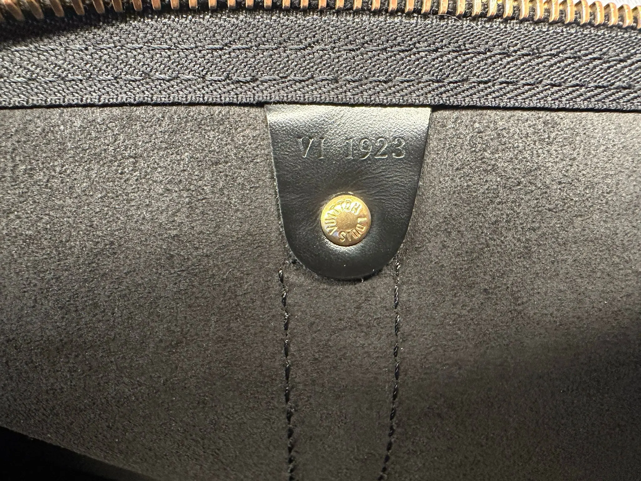 LOUIS VUITTON Keepall 55 Epi VI 1923 | LOOP-Marktplatz