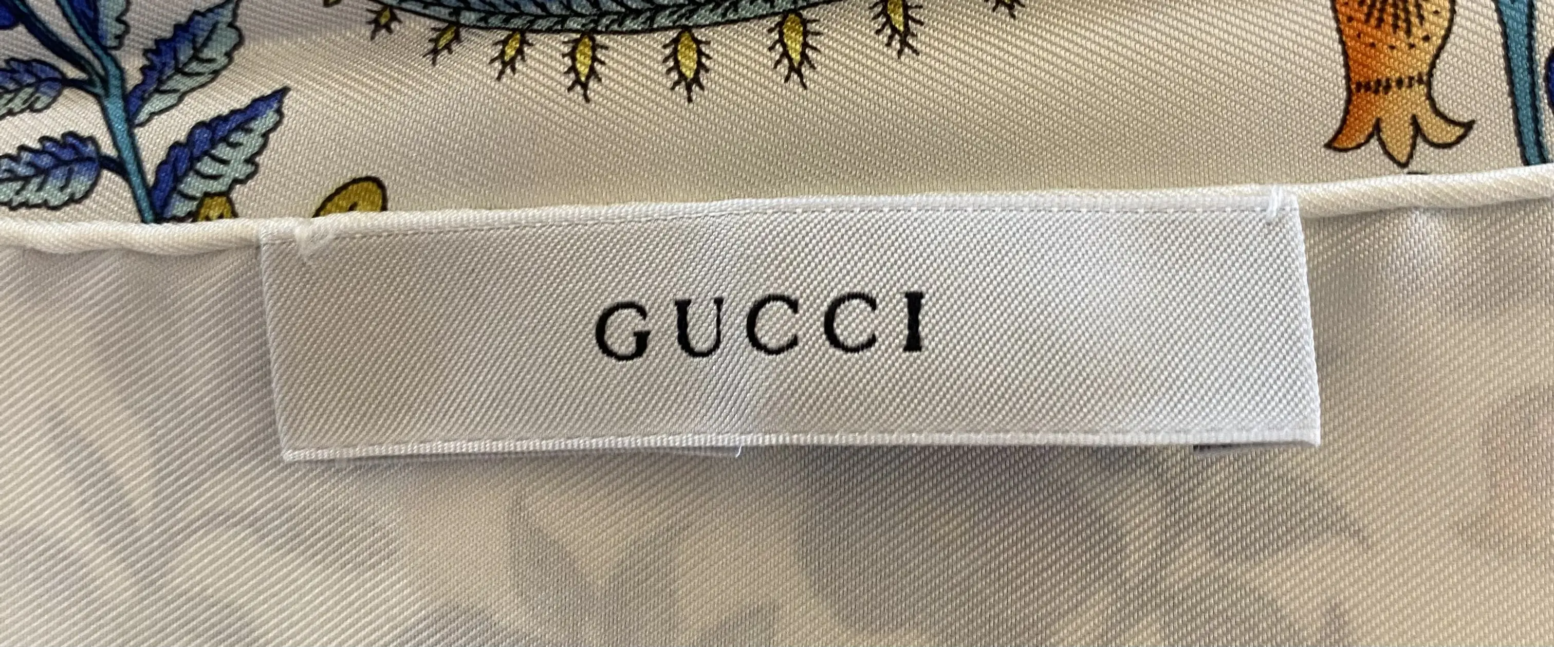 GUCCI florales Seidenfoulard | Marché LOOP