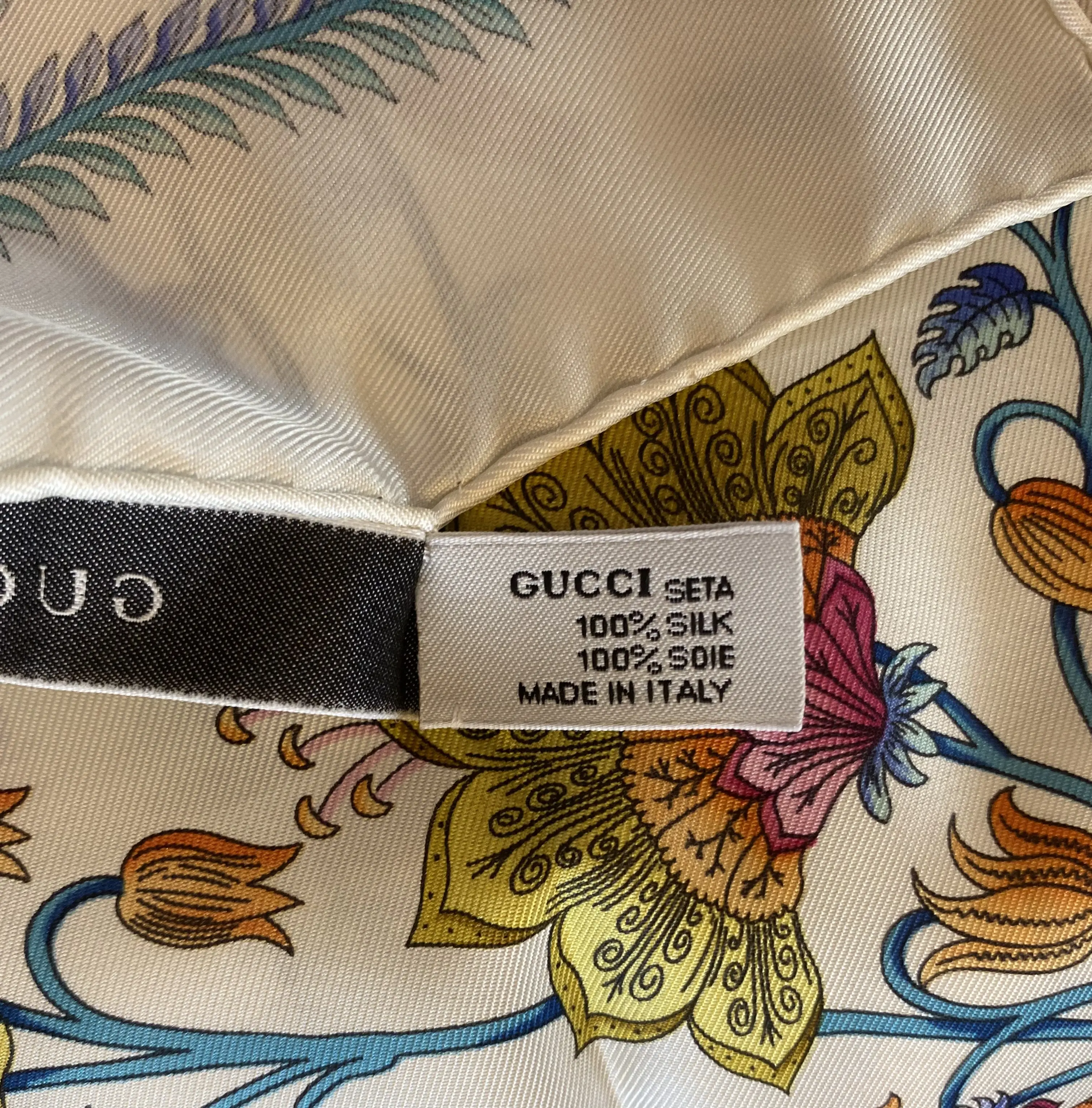 GUCCI florales Seidenfoulard | Marché LOOP
