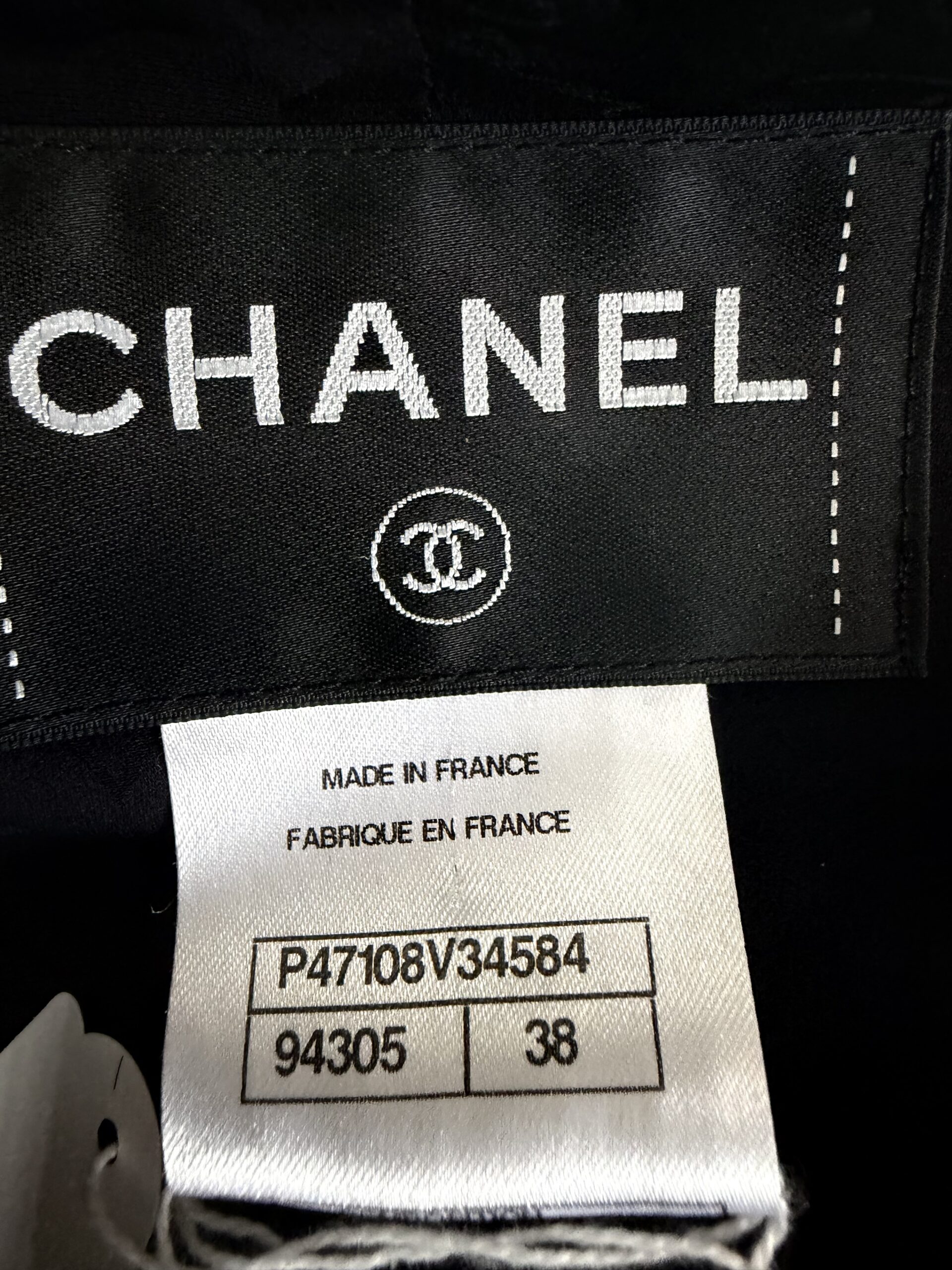 Chanel jacket | LOOP Marketplace