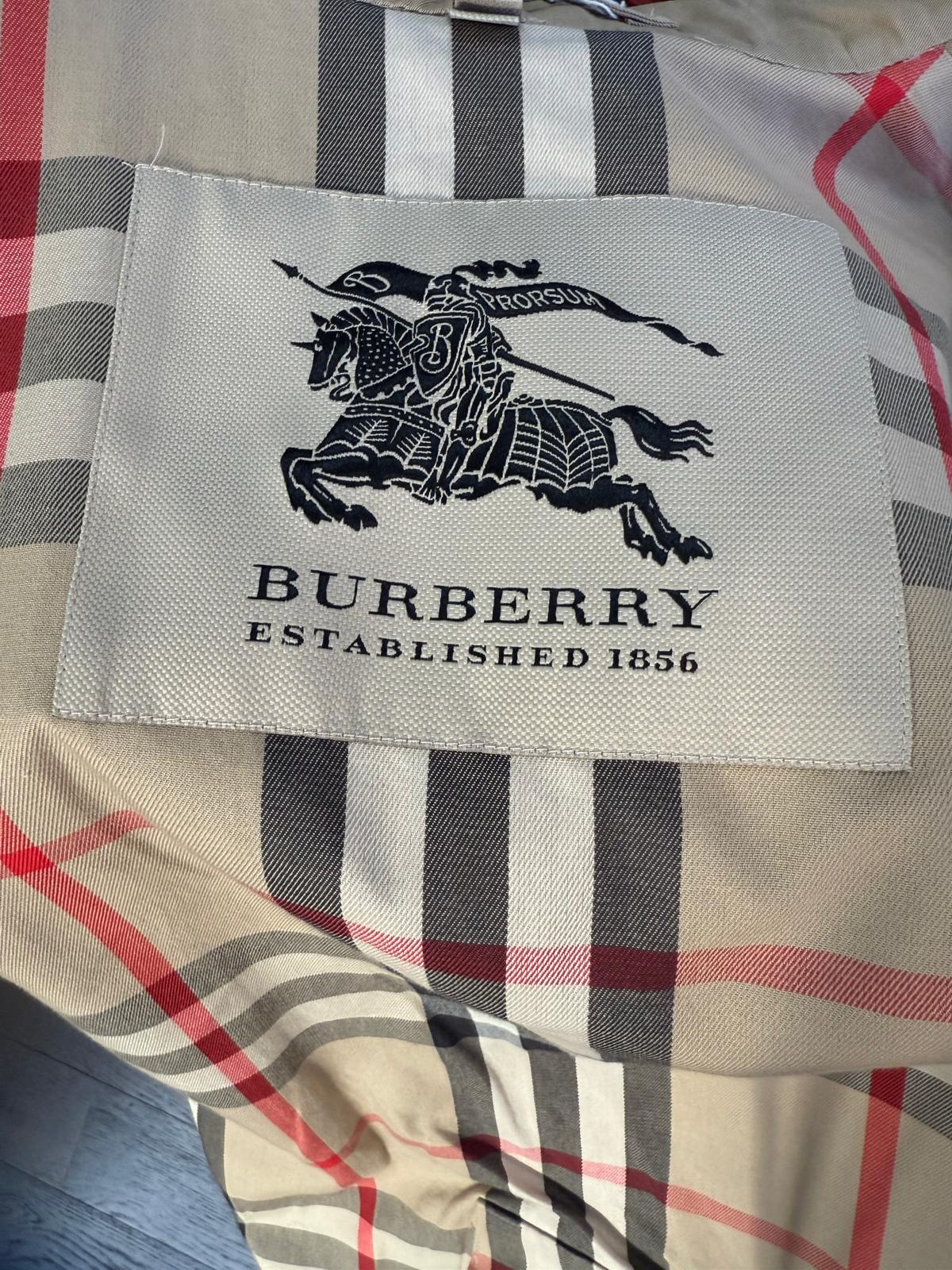 Burberry trench coat | LOOP-Marktplatz