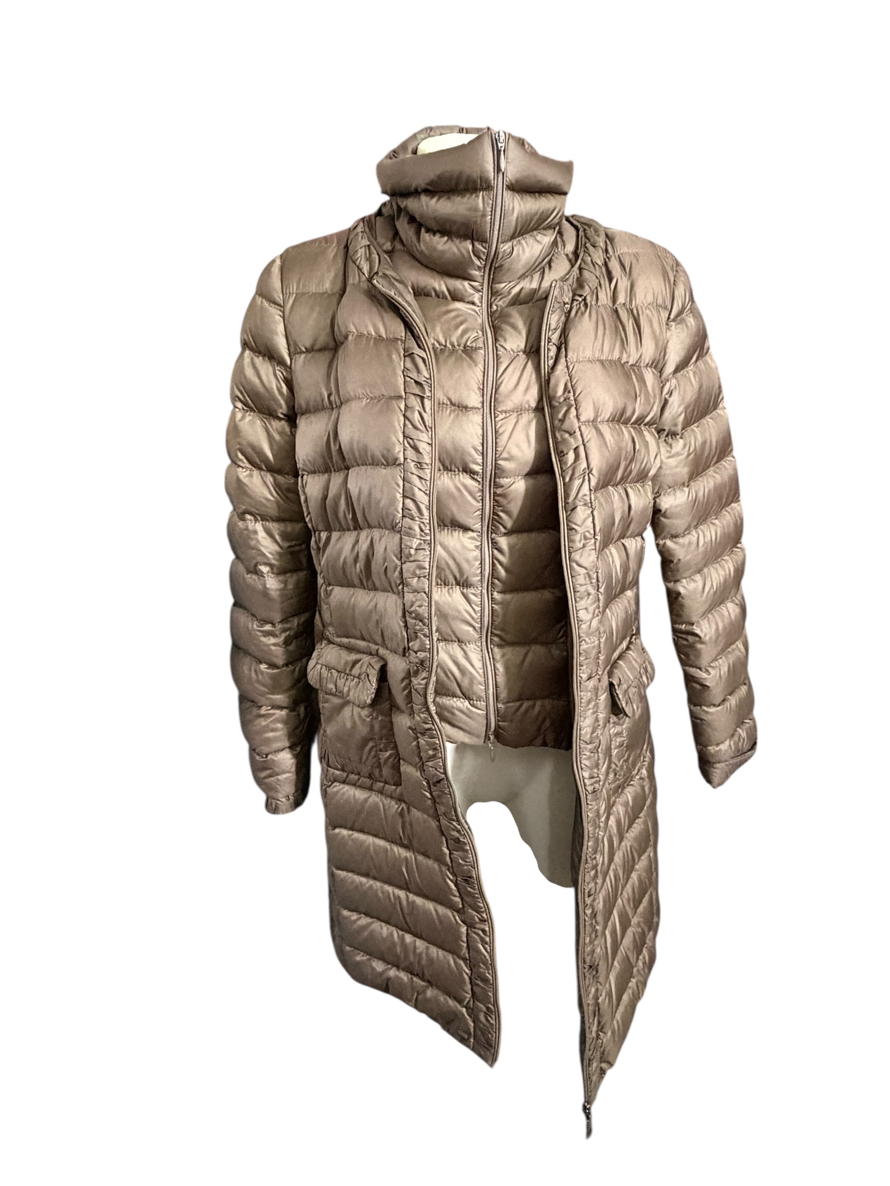 Moncler down jacket | LOOP Marketplace