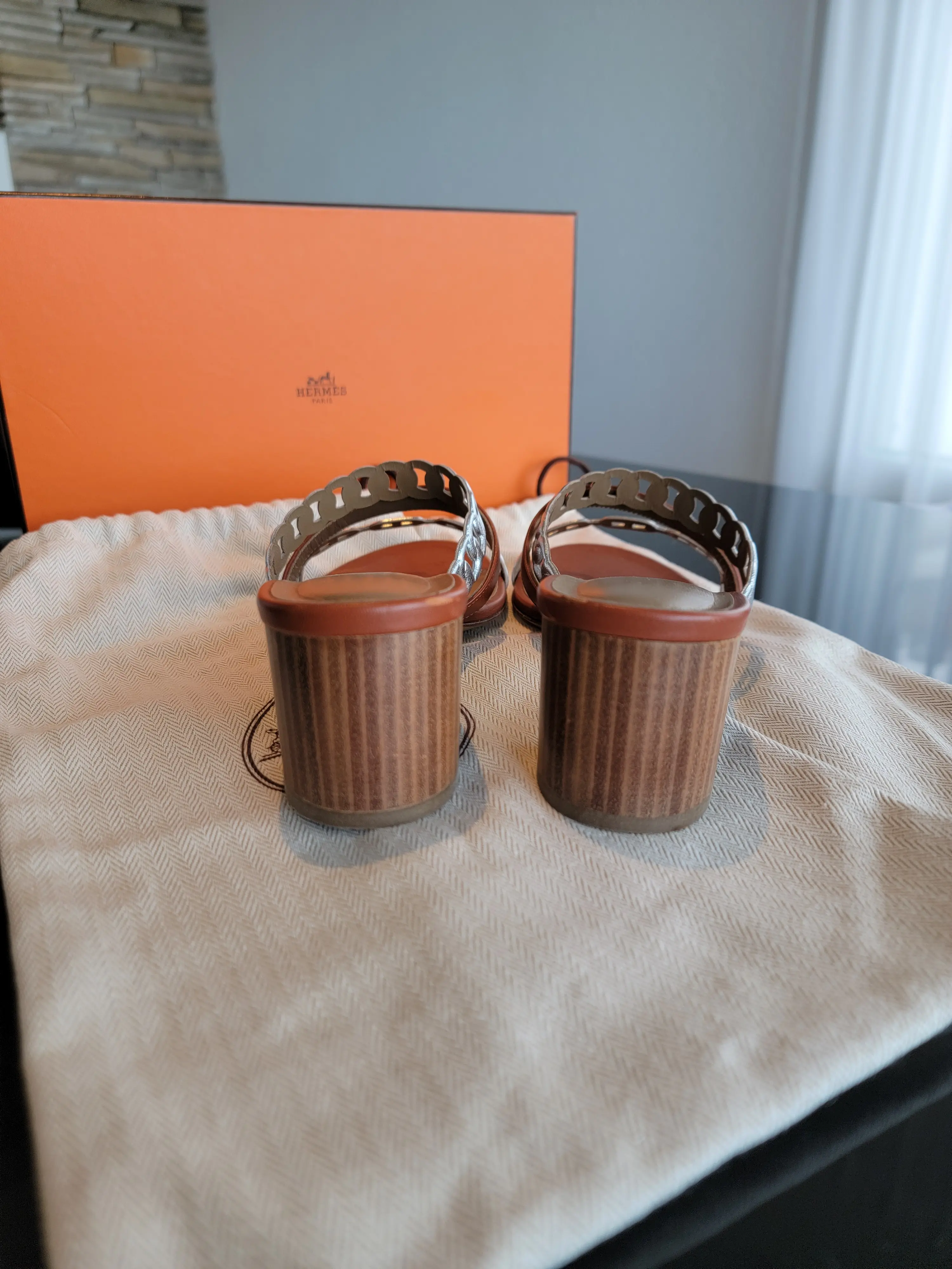 HERMES chain d'ancre Sandalen | LOOP Marketplace