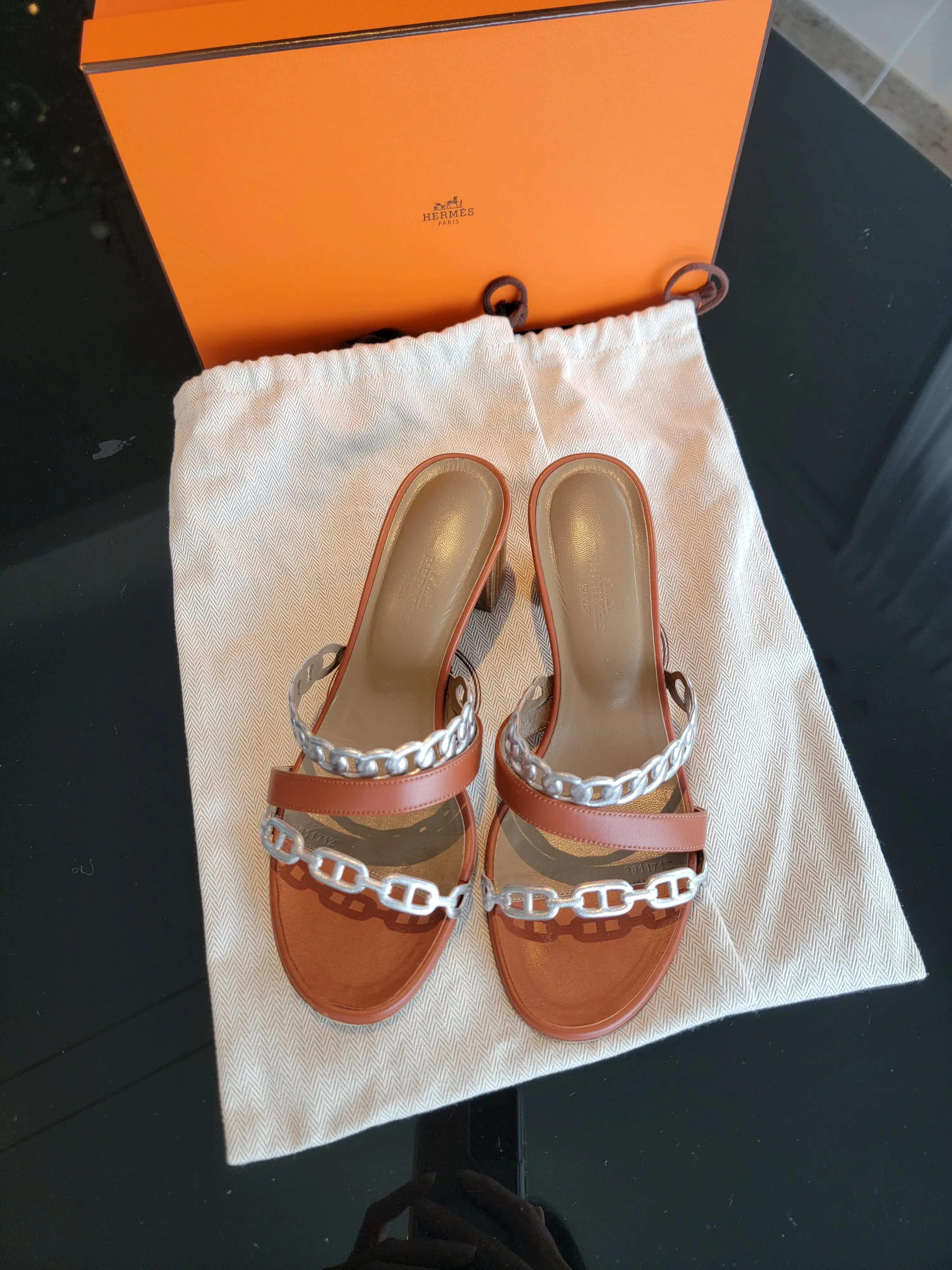 HERMES chain d'ancre Sandalen | LOOP Marketplace