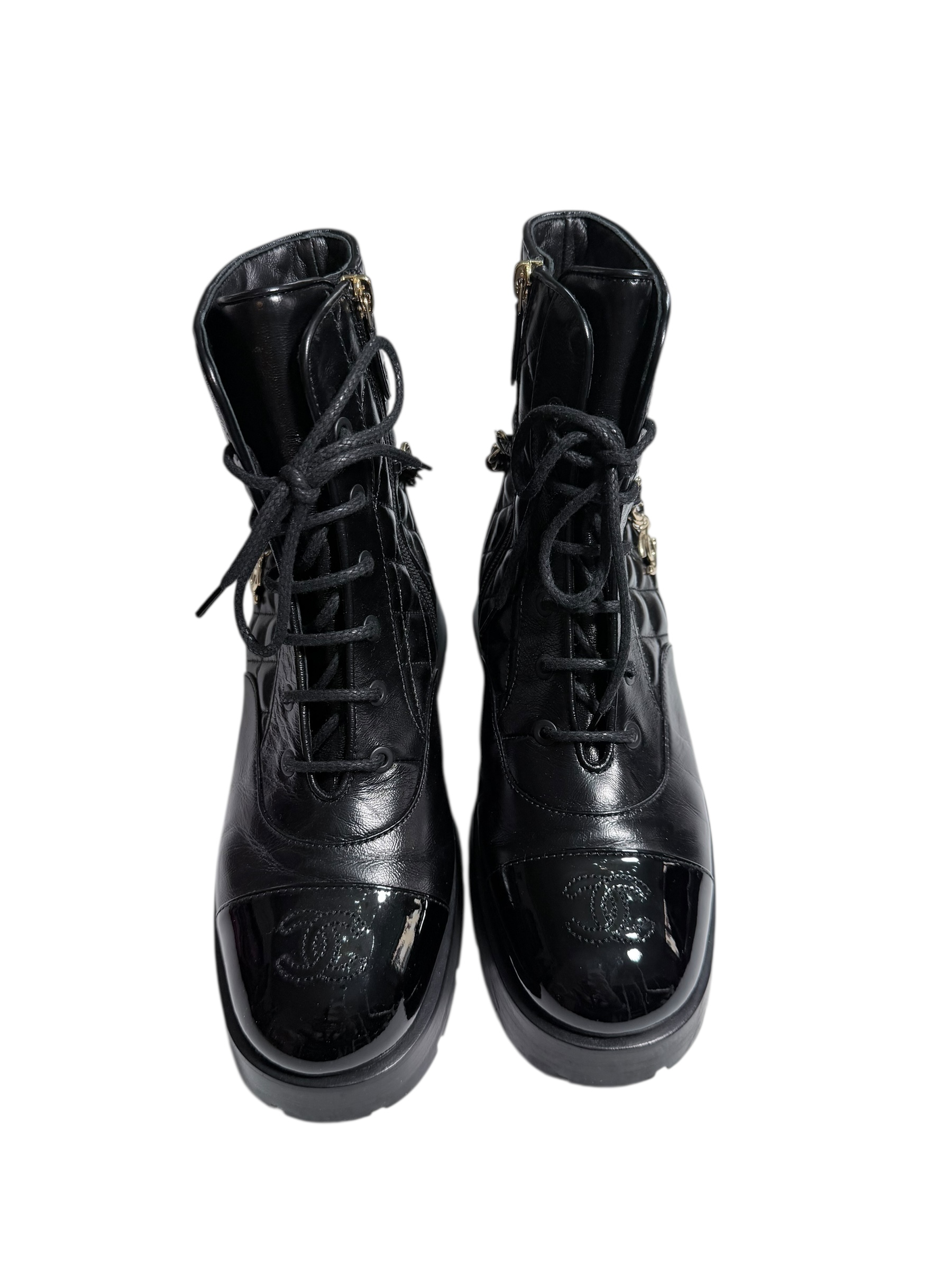 Chanel ankle boots | LOOP-Marktplatz