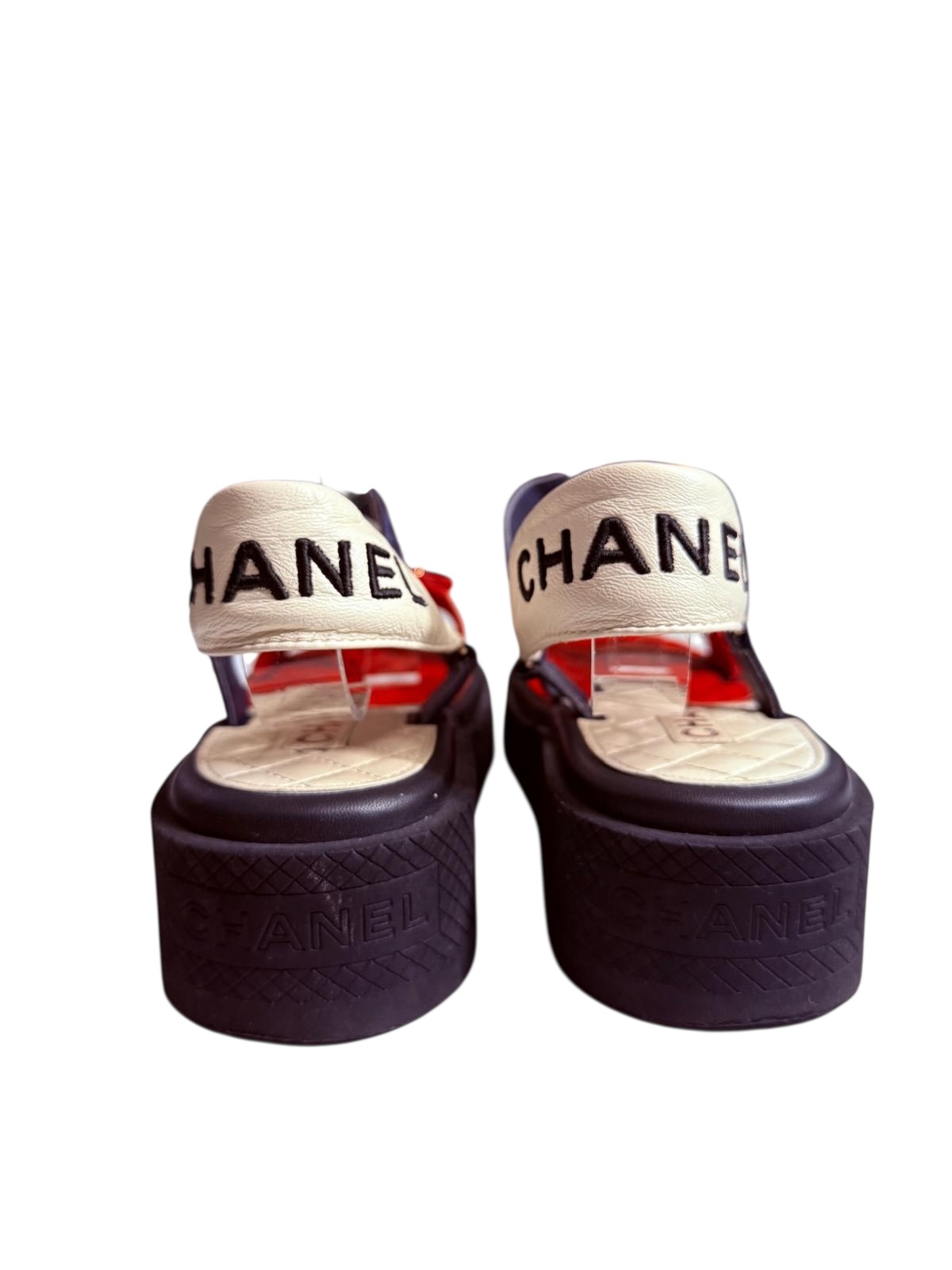 Chanel sandals | LOOP-Marktplatz