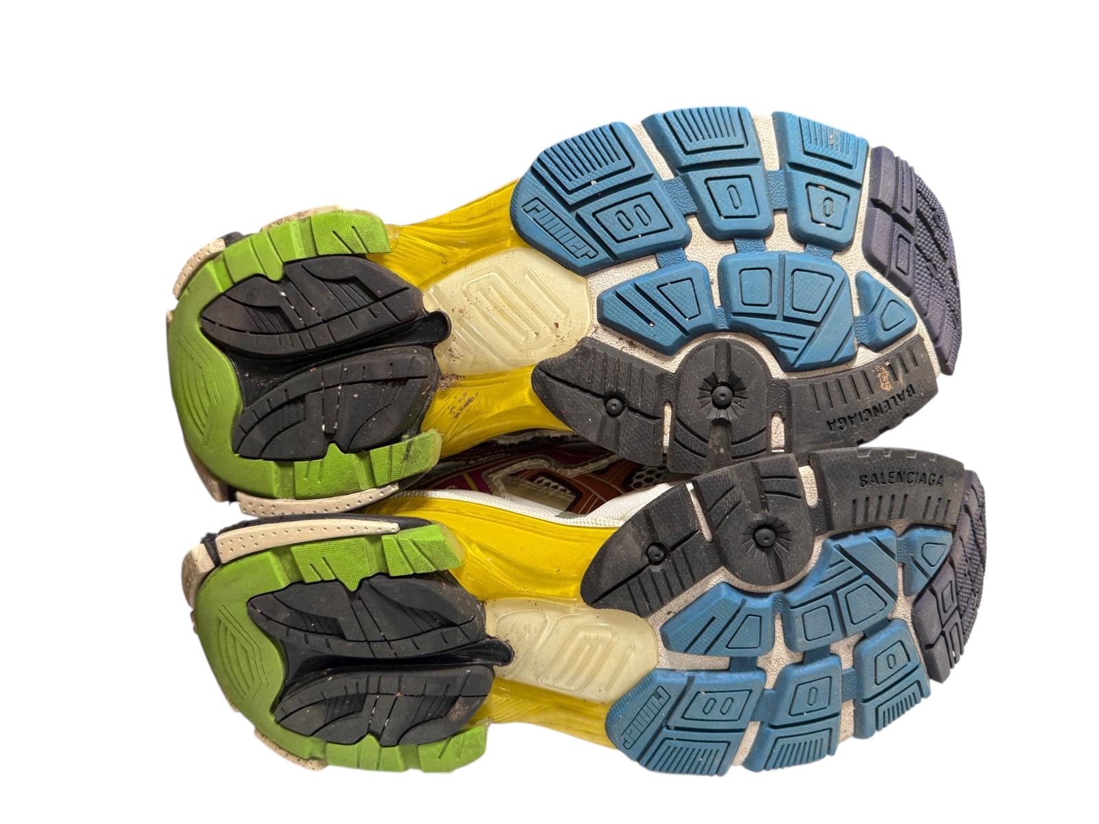 Balenciaga sneakers | LOOP Marketplace