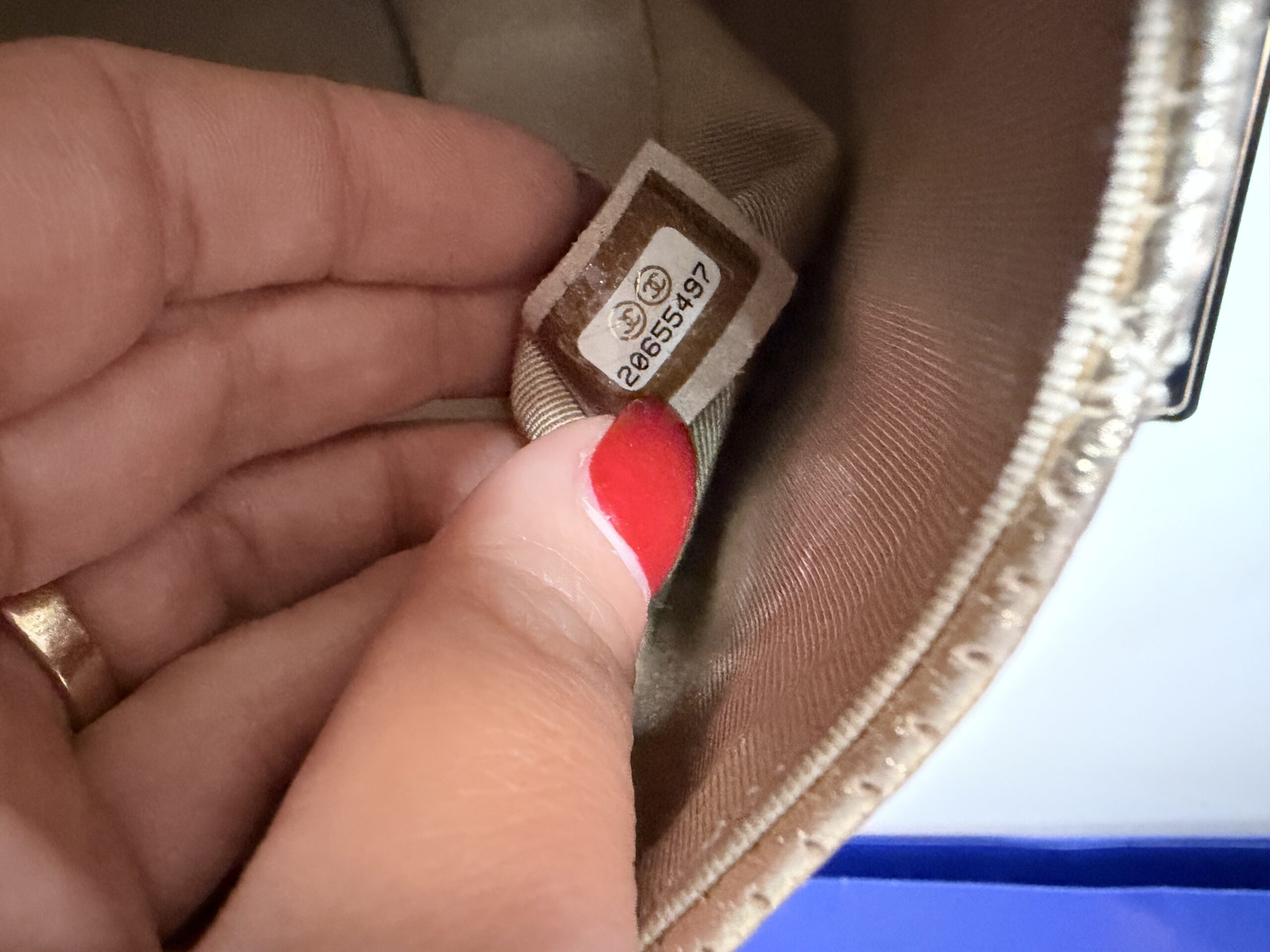 Chanel bag | LOOP-Marktplatz