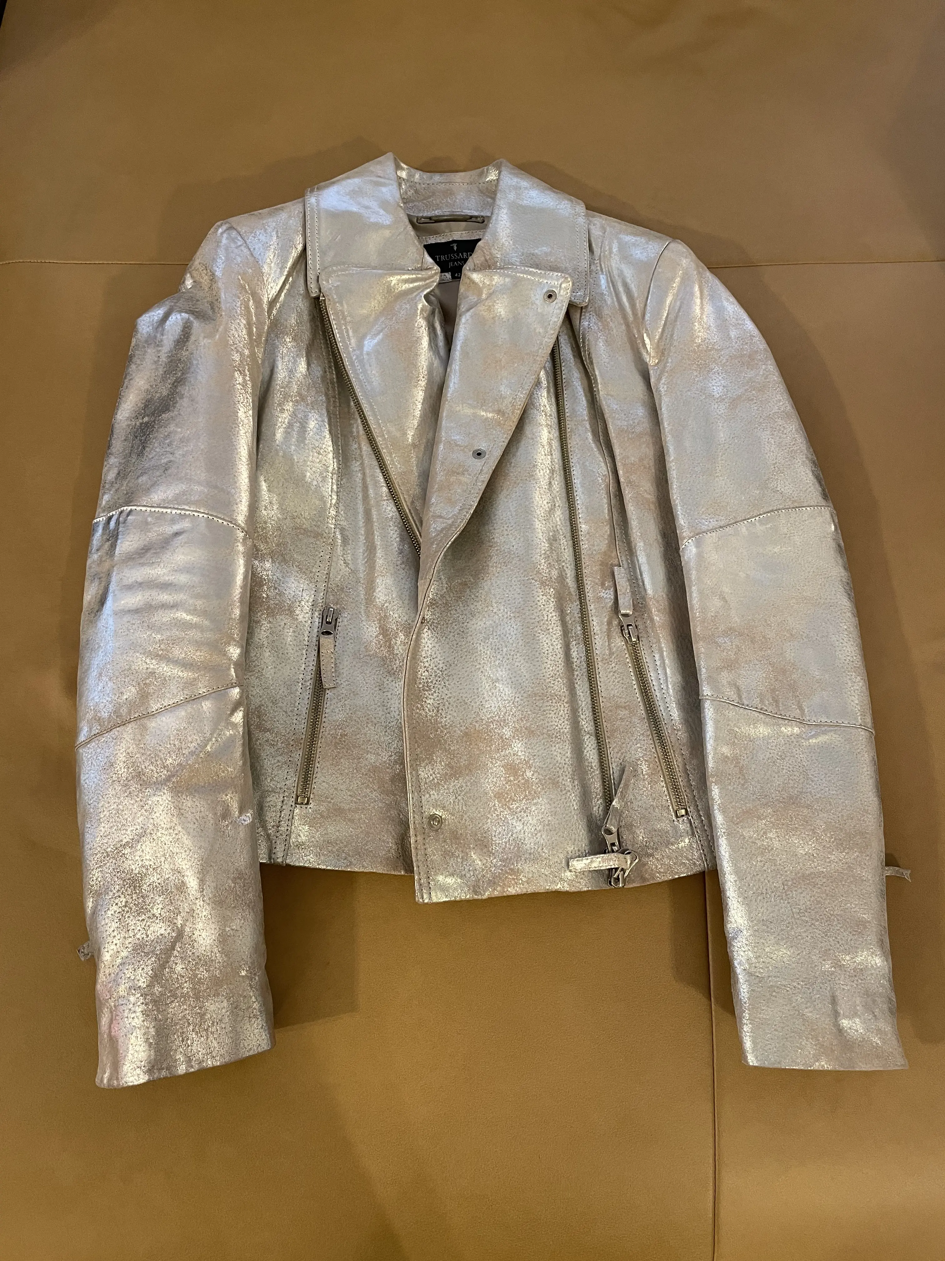 TRUSSARDI JEANS vintage Leather Jacket | LOOP Marketplace