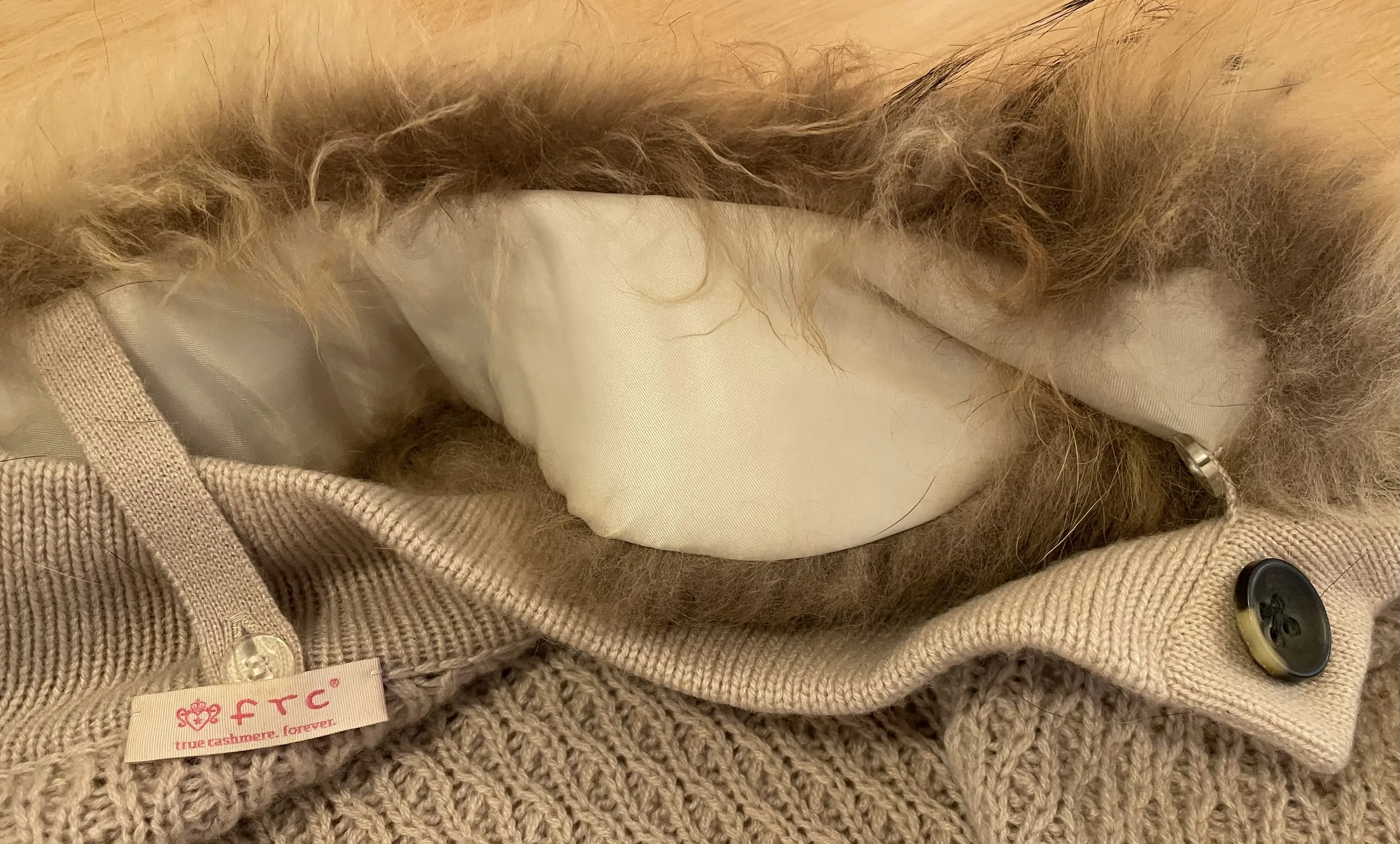 FTC fair trade 100% Cashmere Cardigan | LOOP Marketplace