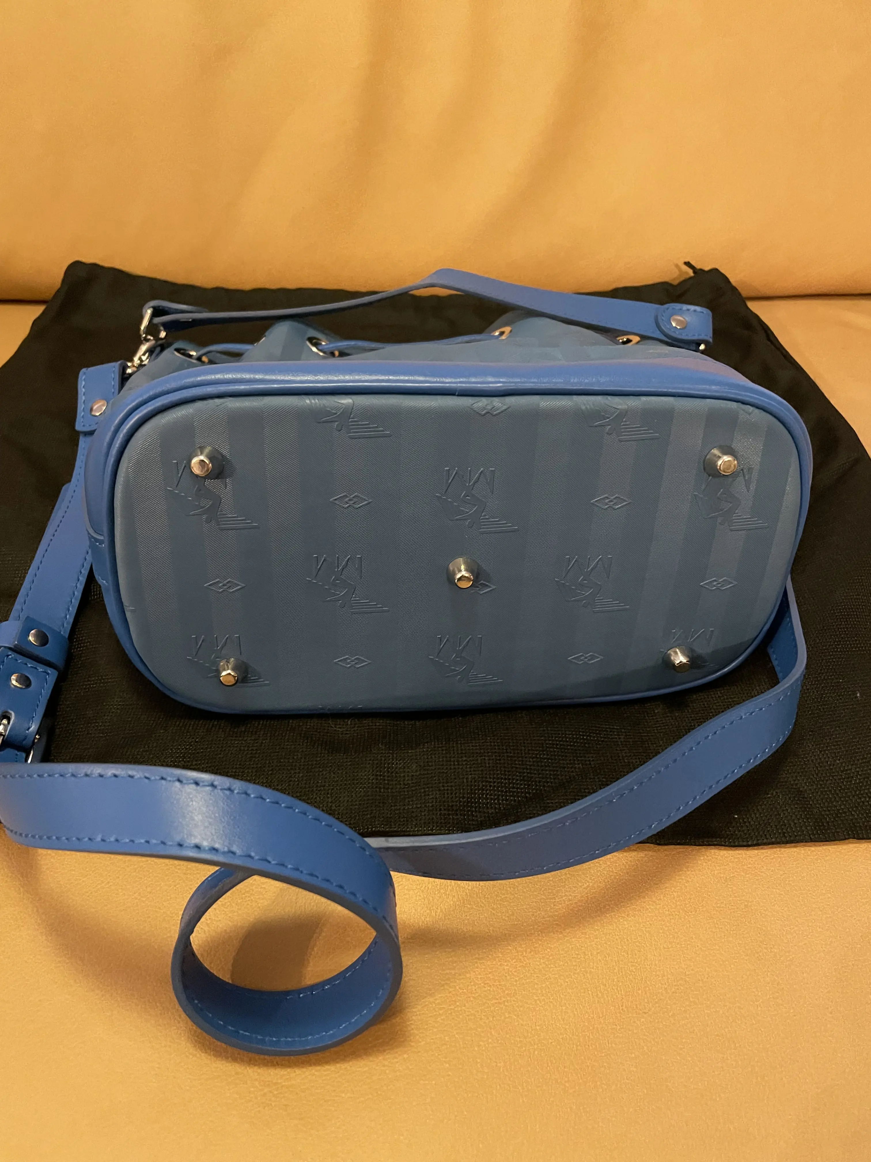 Maison Mollerus blue Sion Bucket Bag | LOOP Marketplace