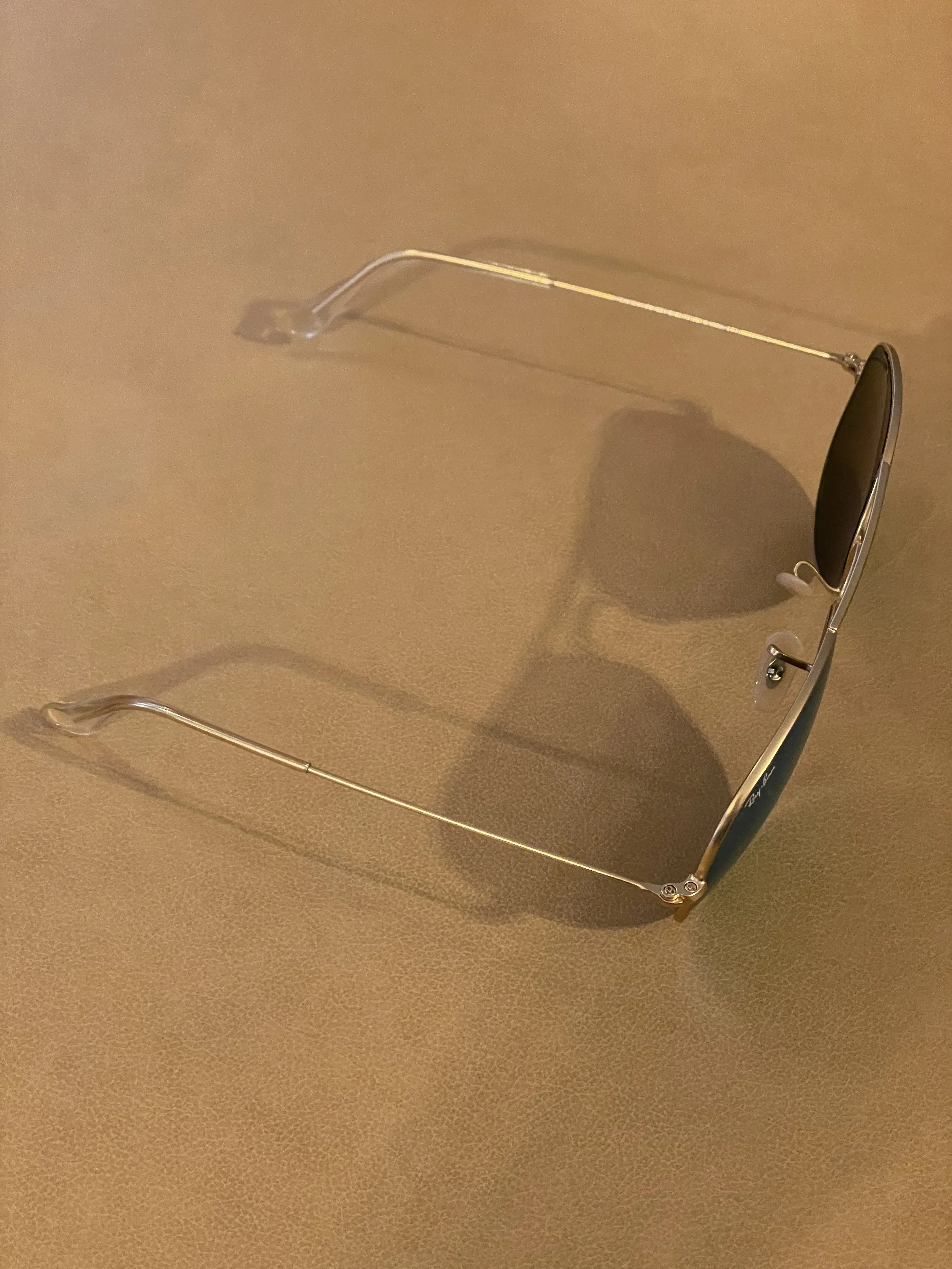 RAY-BAN Aviator gold Pilot Sunglasses | Marché LOOP