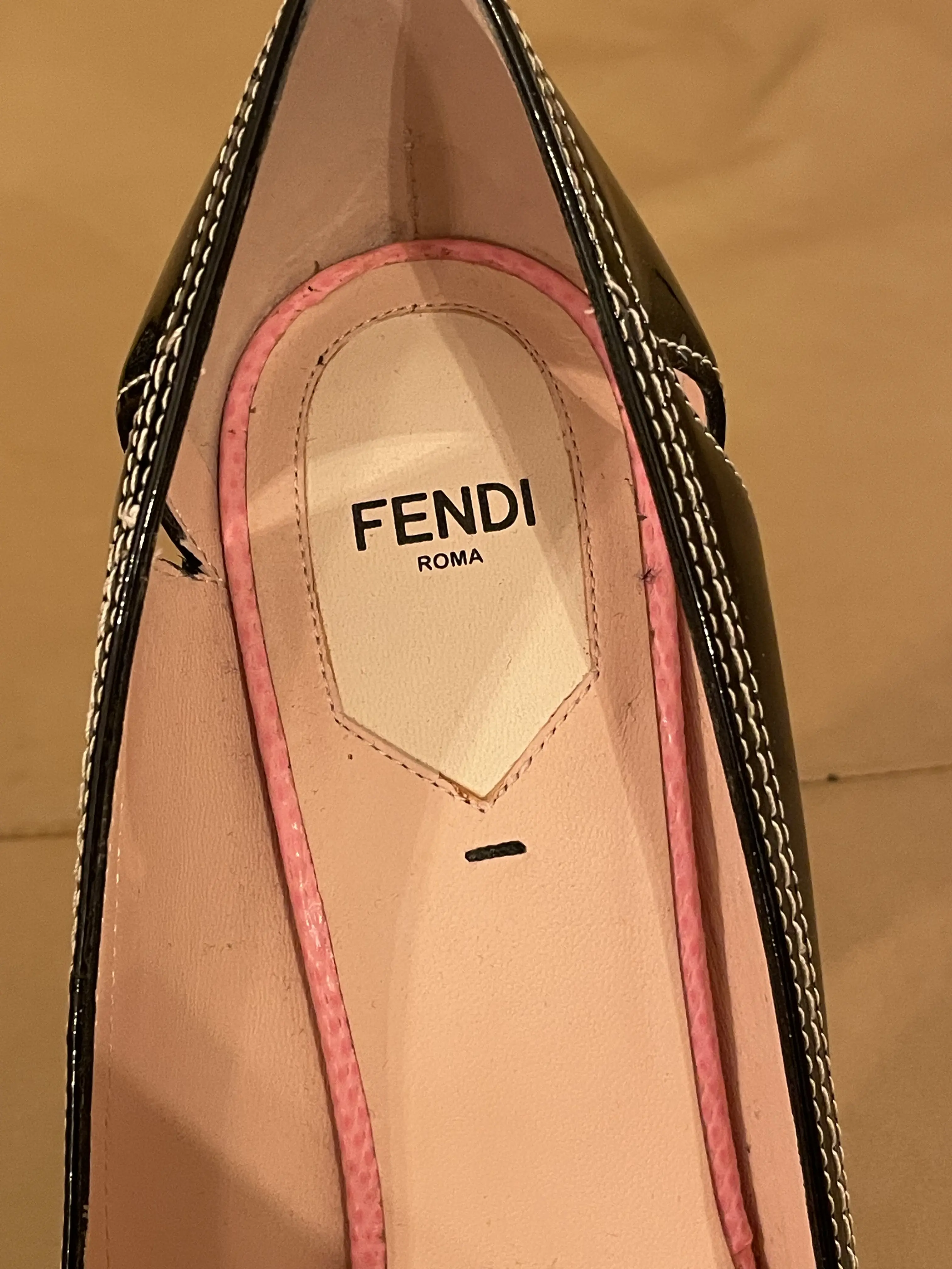 FENDI Patent Leather platform Pumps | LOOP-Marktplatz