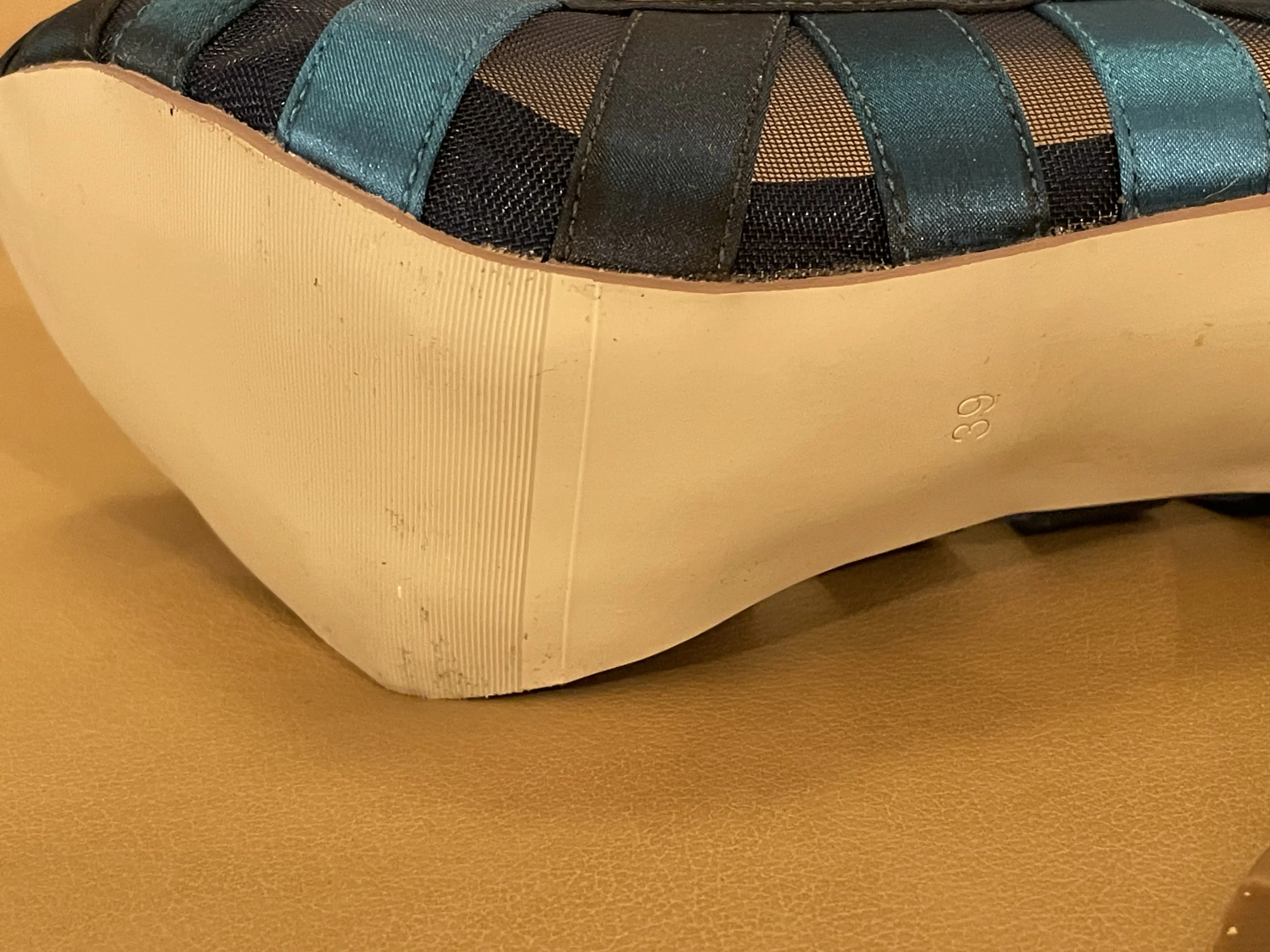 Paula Soler high heels | Marché LOOP