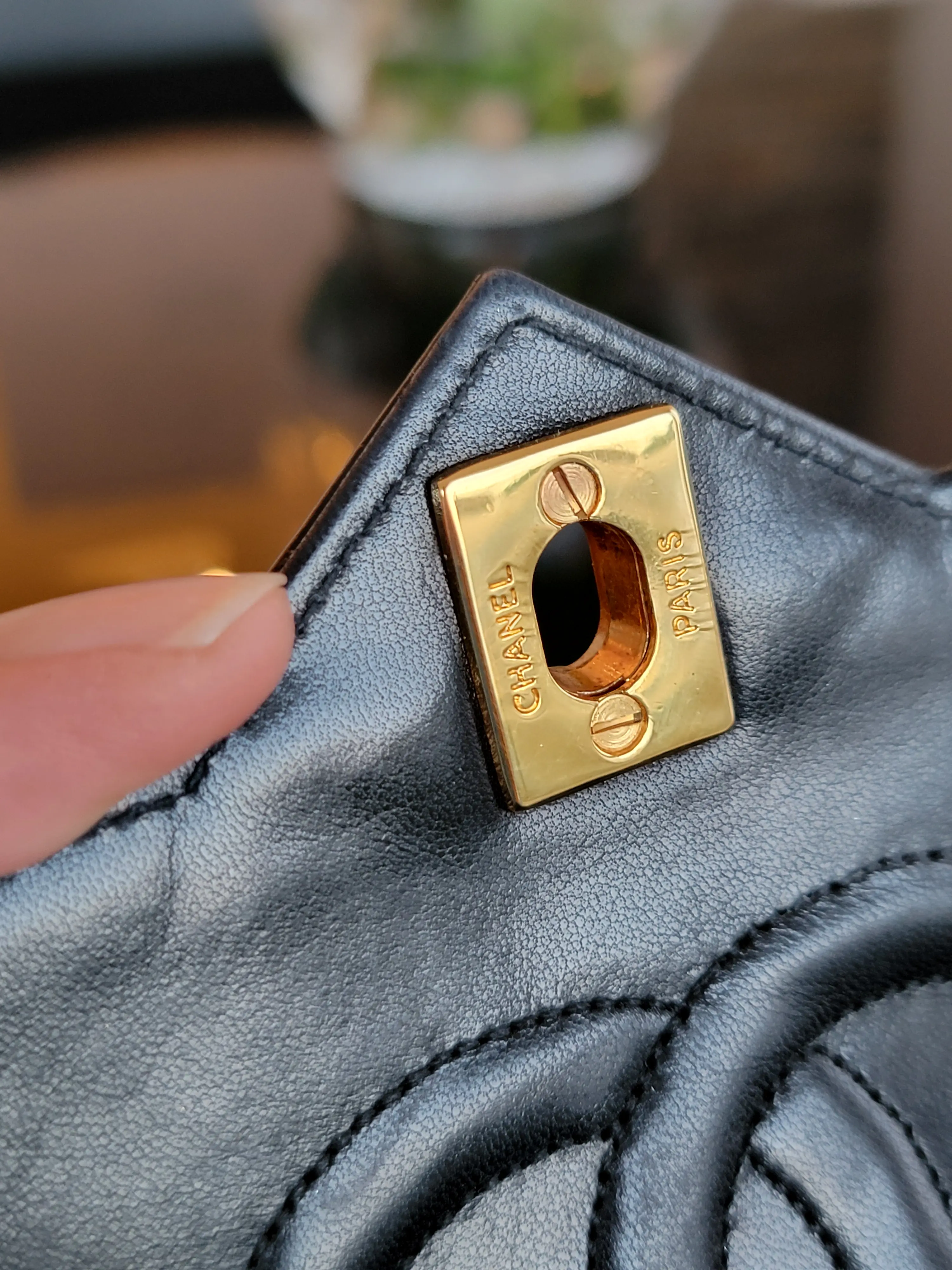 CHANEL Madame Paris Tasche | LOOP-Marktplatz